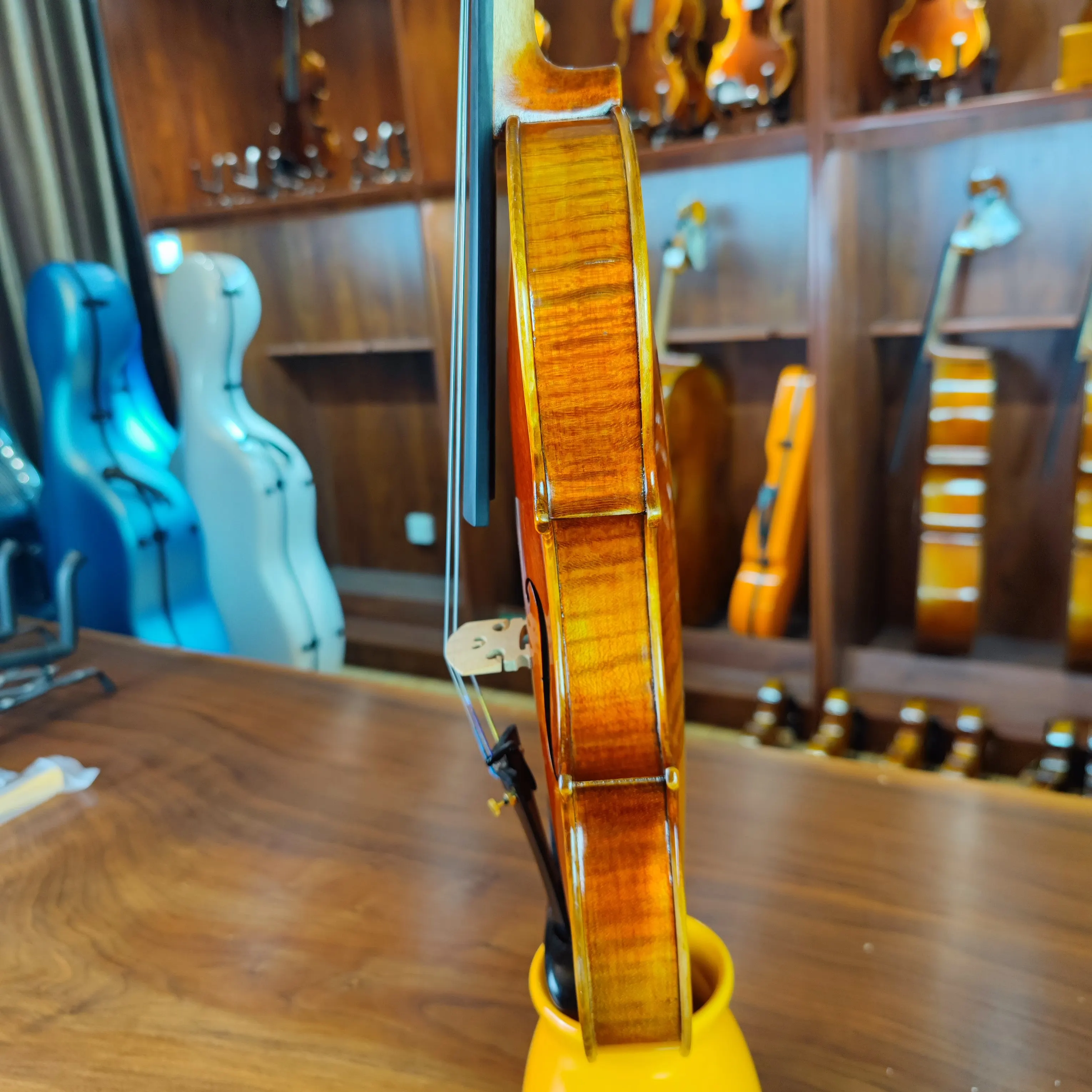 Hot Sale New Product Professional Handmade Solid Wood Violin Students Beginner 4/4 Violin