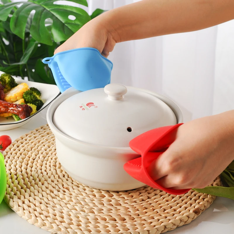 Classical Design Heat Resistant Silicone Thickened Oven Pinch Grips Mitt for Cooking