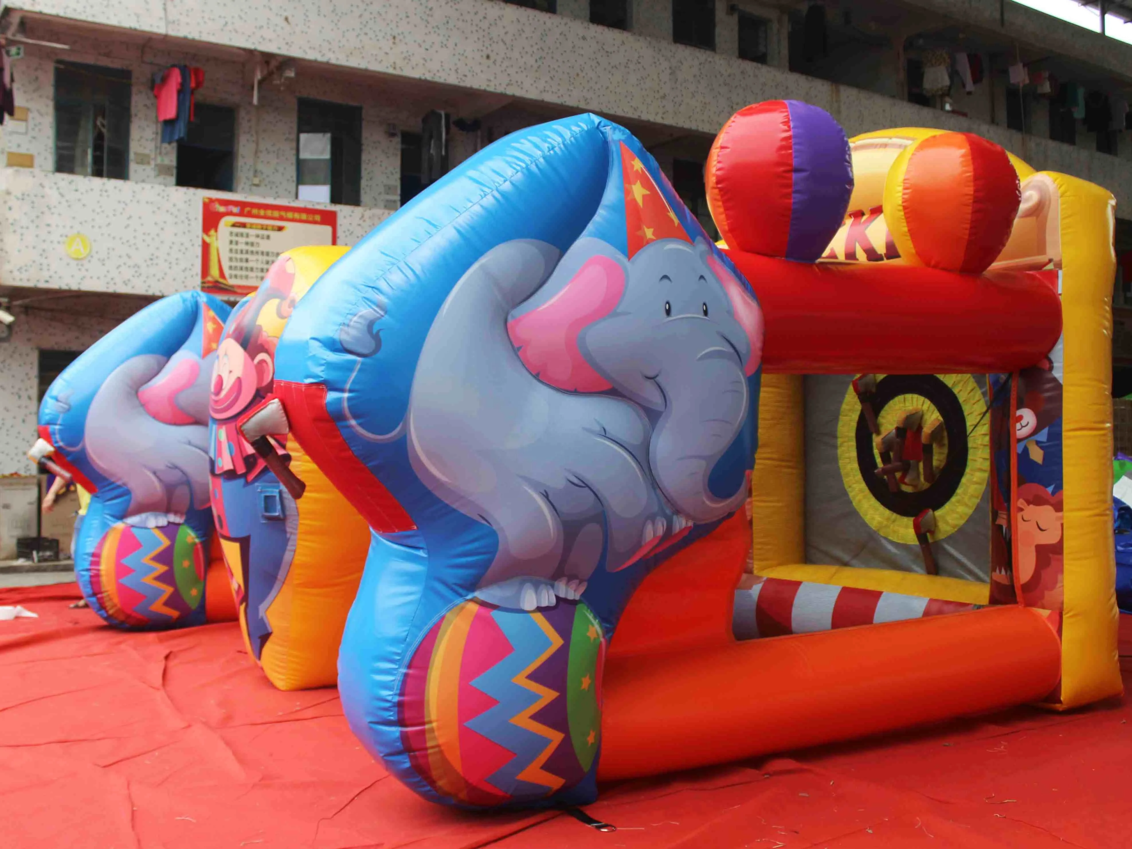 flag of the world game slide reveal indoor slide game axe throwing sport outdoor inflatable axe interactive adult games