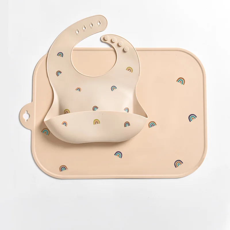 Customized Logo Food-Grade Antislip Baby Silicone High Chair Tray Cute Design Rainbow placemat Dining Table Pad Soft