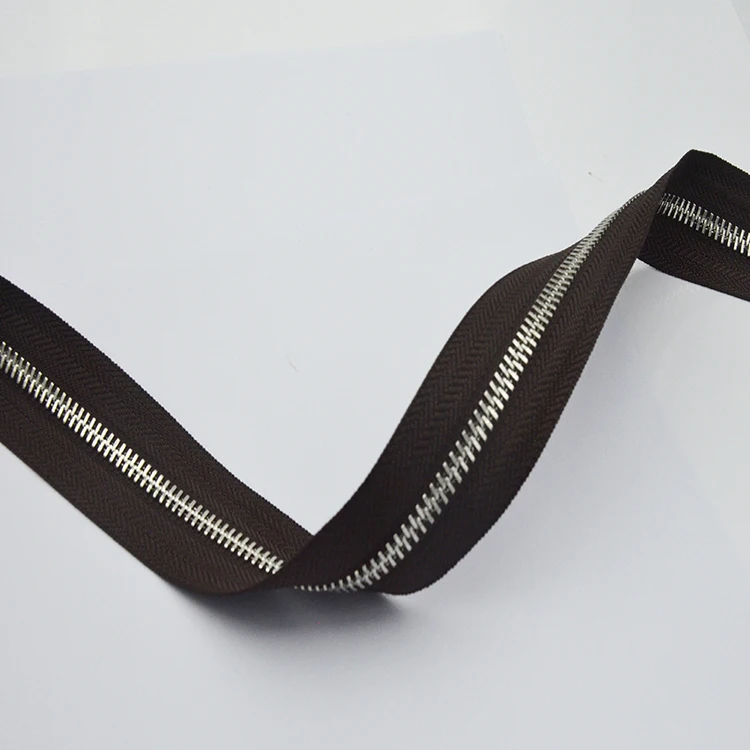 TANAI оптовая продажа Заводская нейлоновая молния на заказ #3 #5 черная катушка рулон длинной цепи