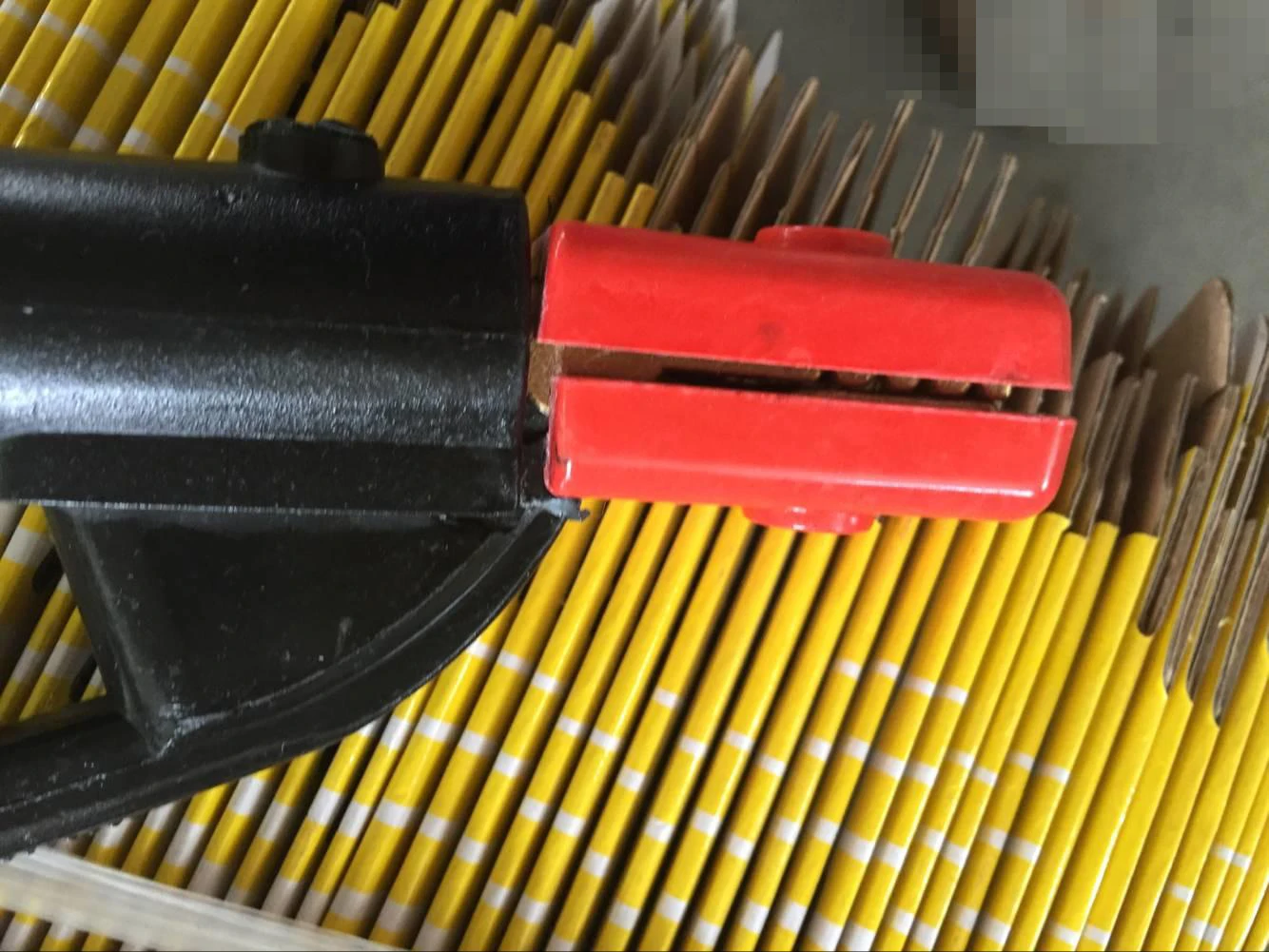 High Quality Italy Type SY-2065 Welding Electrode Holder