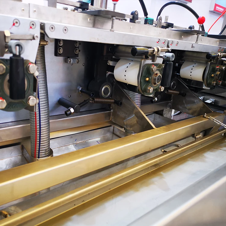 Automatic Food Powder Pillow Horizontal Flow-pack Packing Machine Candy Chocolate Biscuit food Packaging Machinery