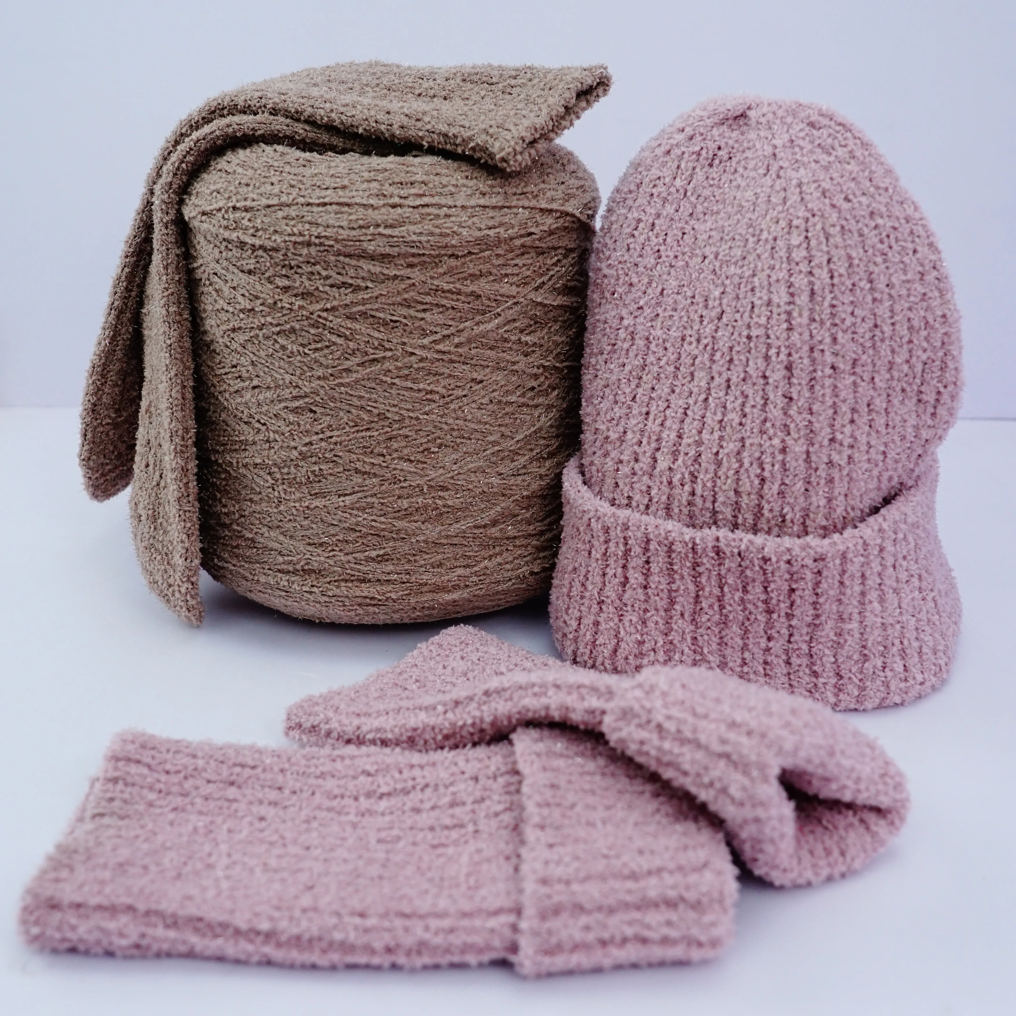 Wholesalers Warmth 100%polyester Yarn for Weaving a Variety of Colors for Fancy Velvet Thread 5s 100% Polyester Good Spun Strong