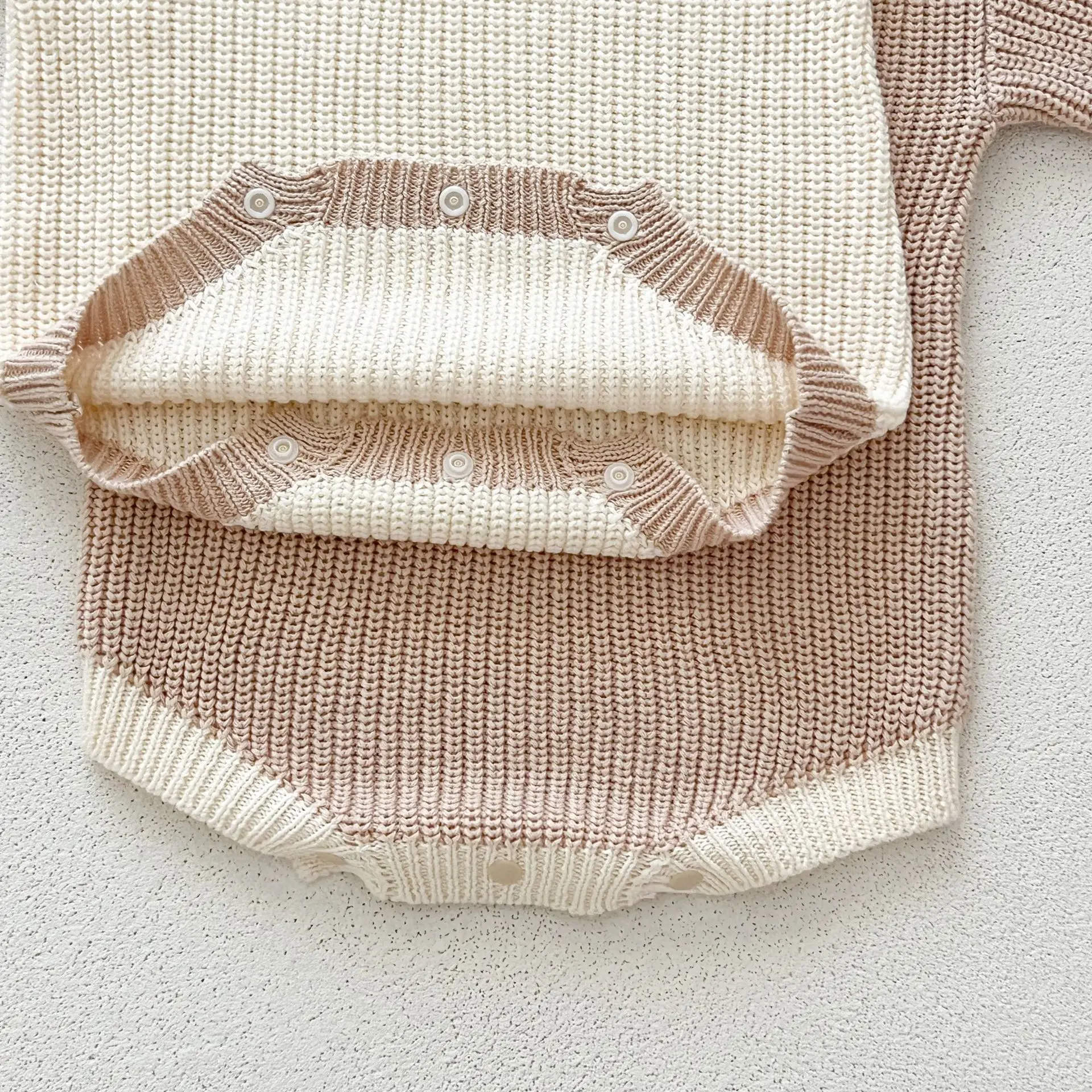 Baby clothing autumn cotton knit jumpsuit sweater go out ha clothes different color bag fart clothes crawling suit