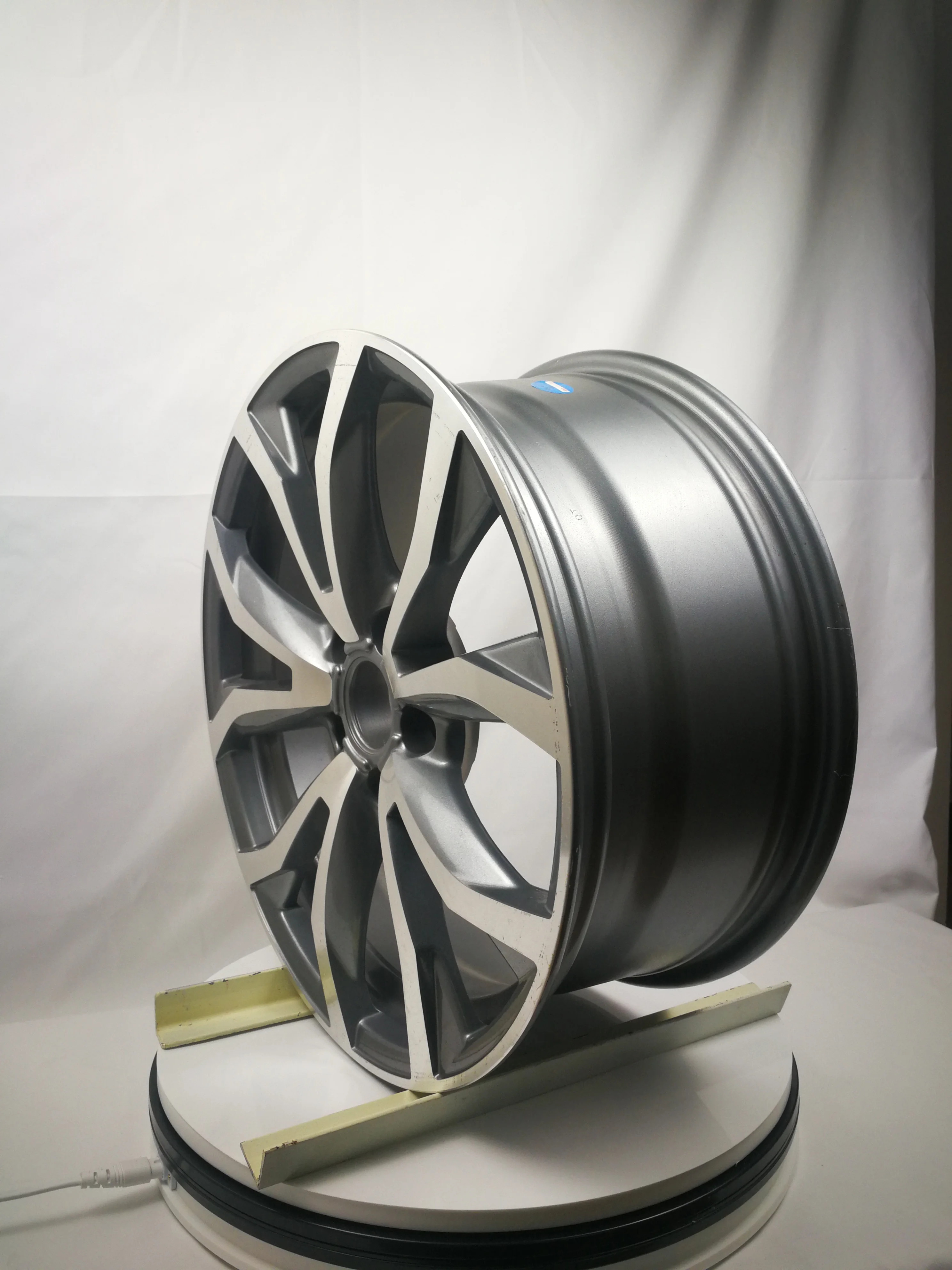 Новый бренд обод колеса из автомобильного сплава на продажу 18X8.0 18X8.5