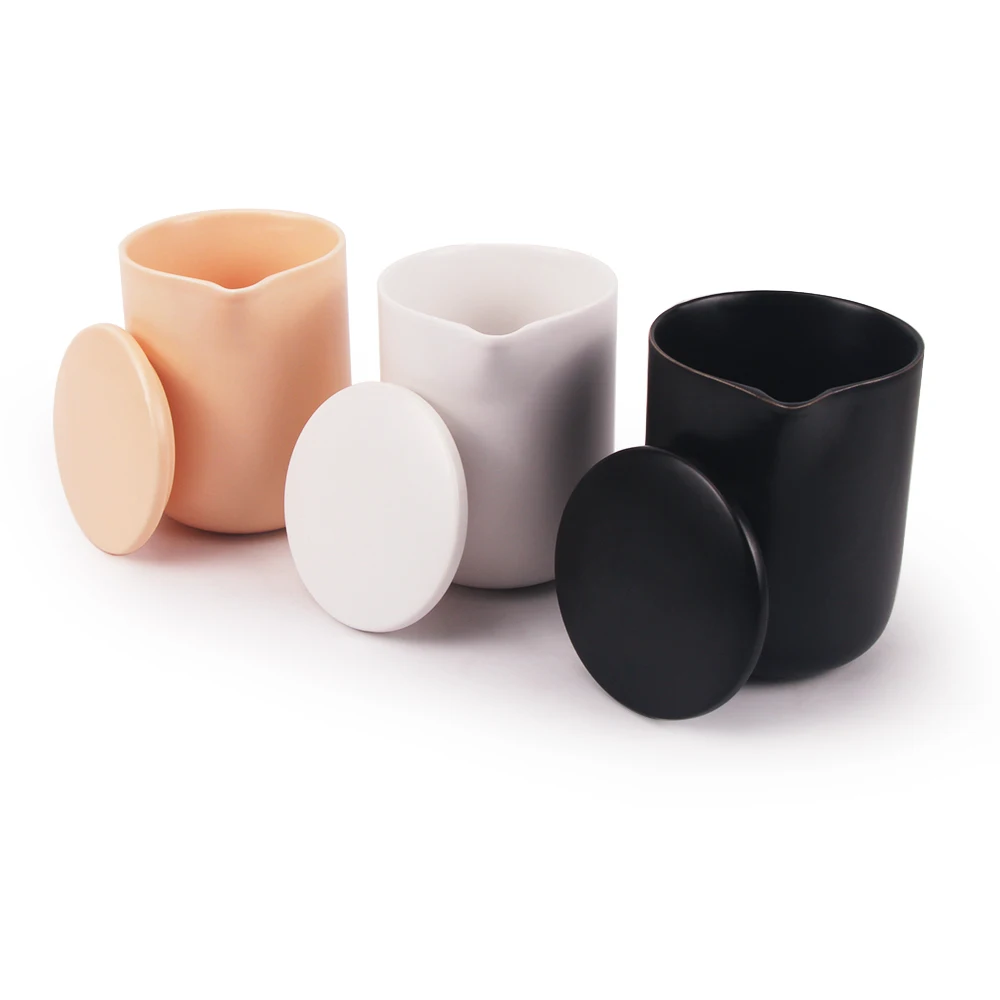 Classic Massage Candle Jar With Spout Scented Candle Holder For Spa Treatment Ceramic Candle Massage Jar