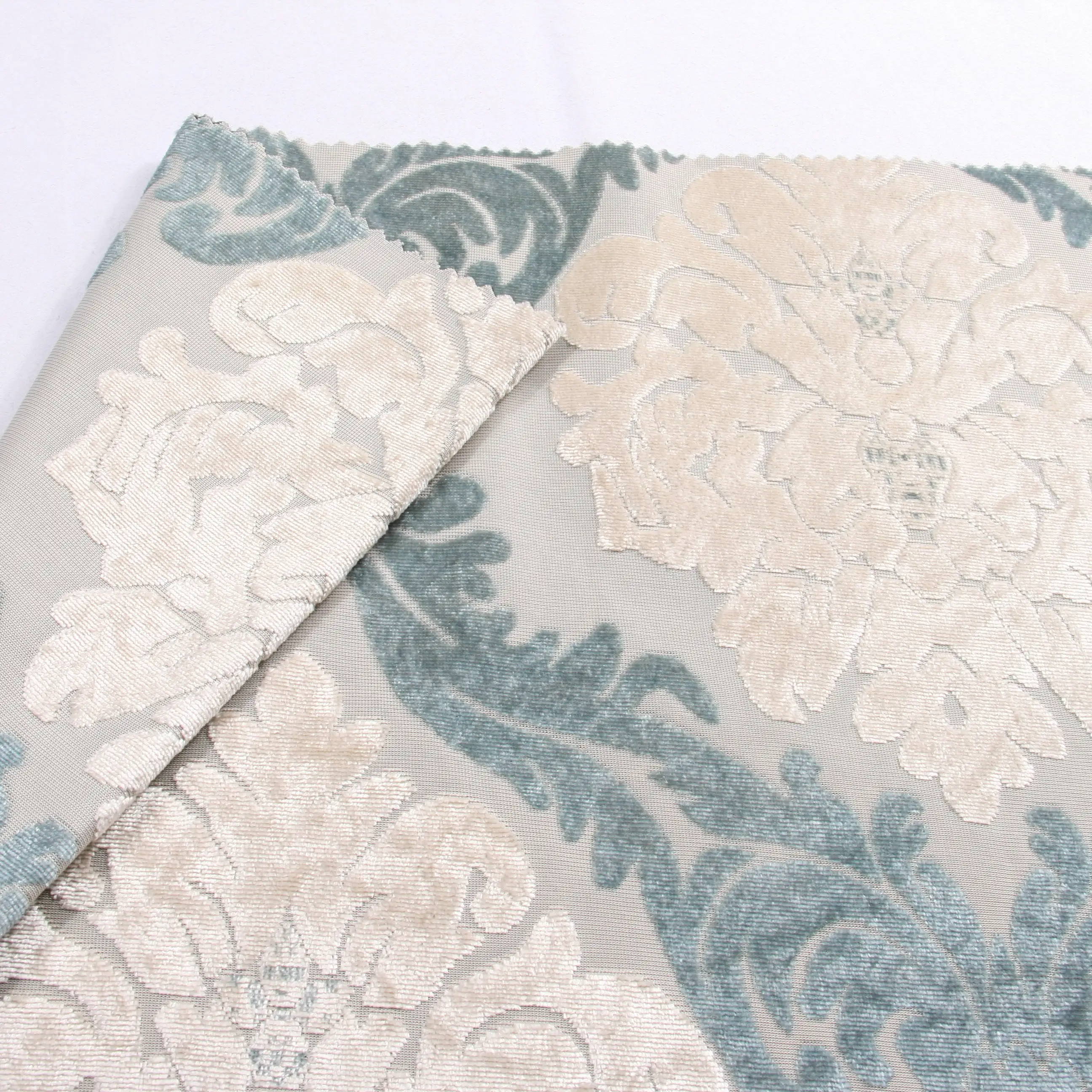 Korean 100% polyester jacquard velvet fabric for home textile upholstery fabric