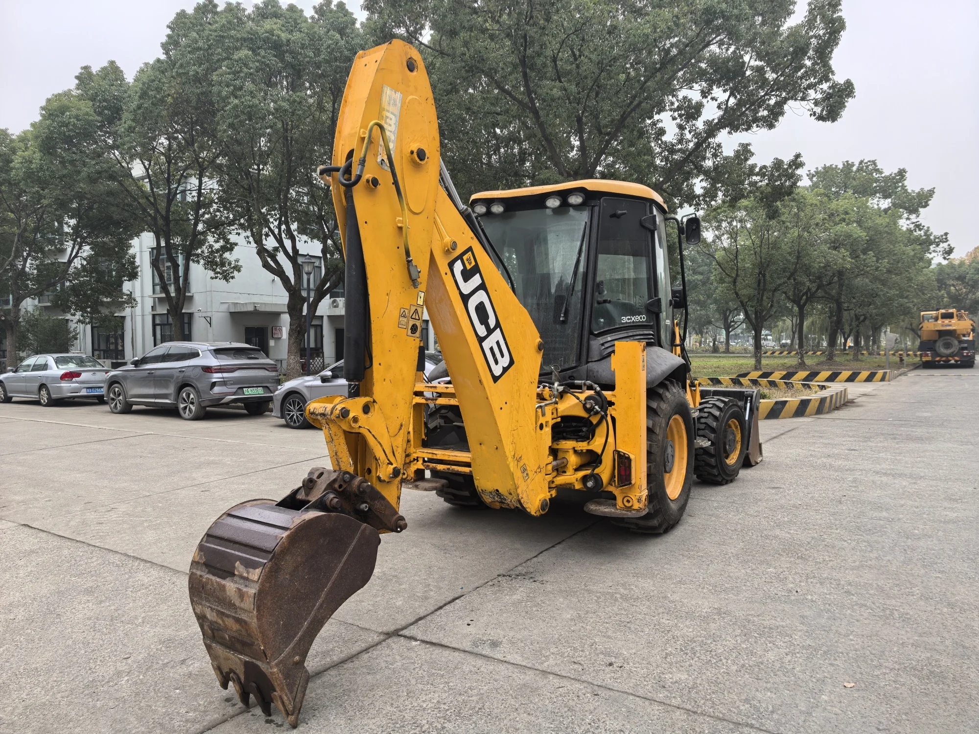 UK-Made JCB TLB Loader Digger Cheap Used 3CX 4CX Retro TLB Loader 3CX JCB Backhoe Loader with Core Engine & Motor Components