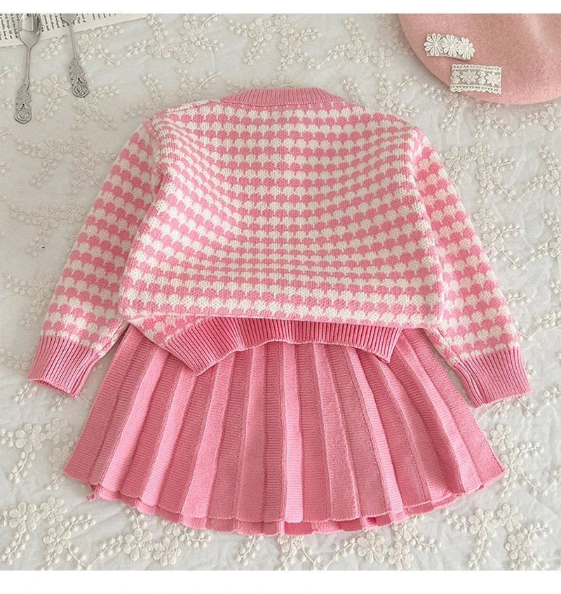 New Hot Selling Baby Girls Knitted Clothing Two Pieces Sweater Sets Lovely Girls Bow Sweater and Skirt Suits