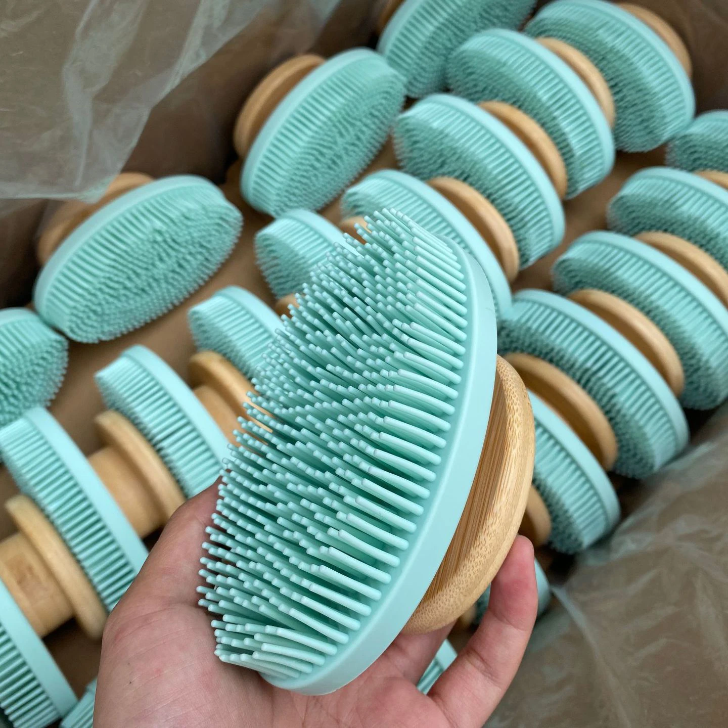 Private logo Bamboo Silicone Body head shampoo Scrubber Brush Shower Brush for Sensitive Skin of Man Woman Kids