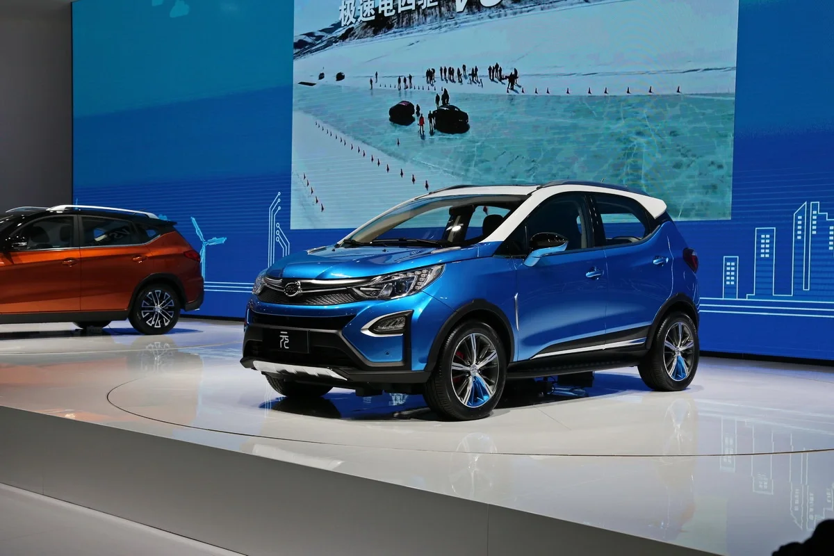 Electric Vehicle Made in China Byd Yuan Puls High Quality Most Popular Electric Car