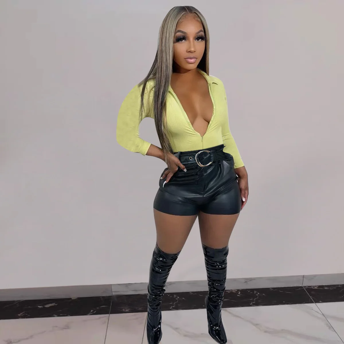 Plus Size Leather Shorts With Wide Wait Belt Black Faux PU Short Pants Hot Sexy Girls Short Pants