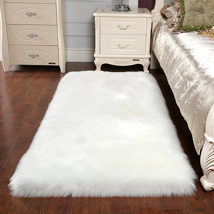 Wholesale artificial wool suede fabric rug mat sheepskin faux fur rug carpet bedside faux fur carpet Bedroom rug