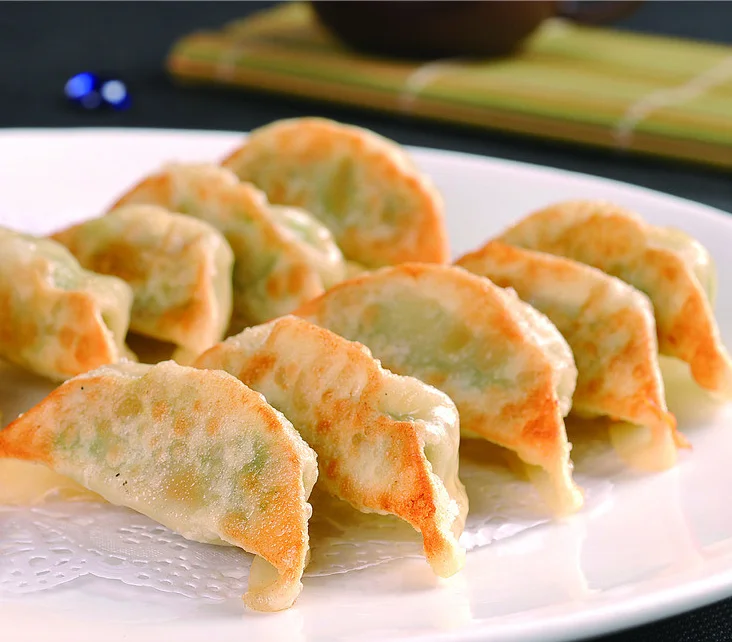 Замороженные приготовленные японские вегетарианские овощные пельмени Gyoza