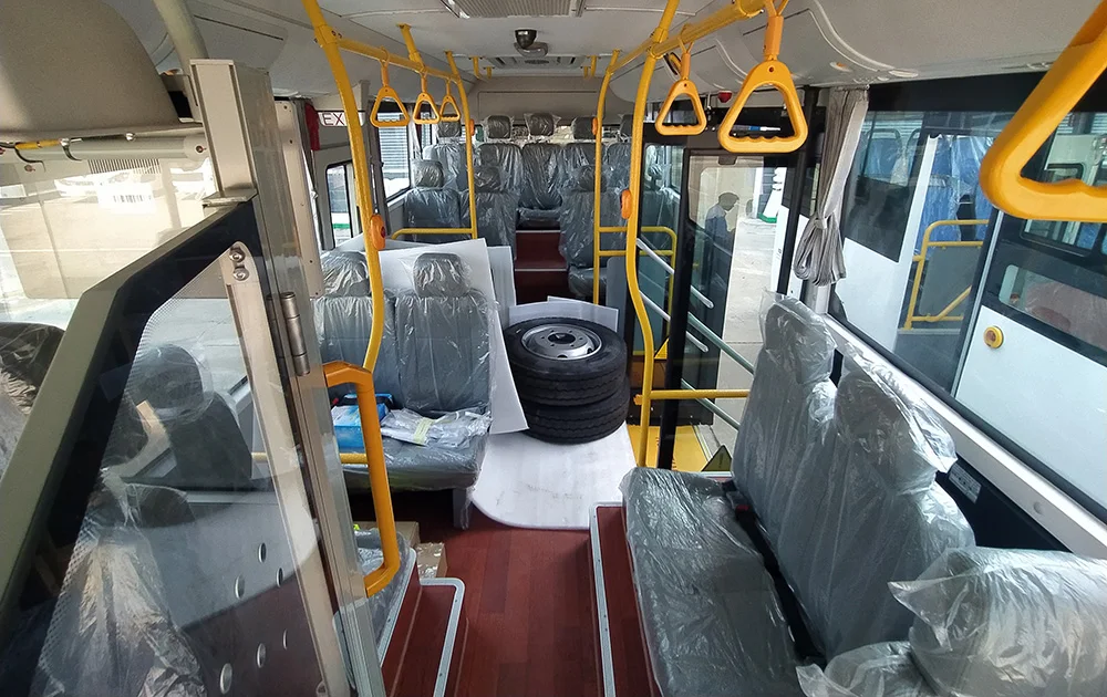 Mini Bus 16 Seater 6640x2180x2995mm Electric Mini Van for Sale Automatic Transmission LHD Promotion for City Bus Not Used