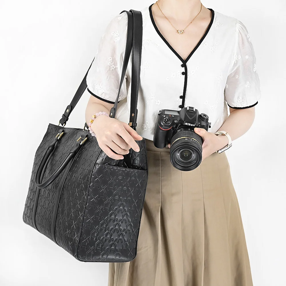 Customize  Deboss Logo Black Microfiber Vegan Leather DSLR Lens Camera Bag for Photography