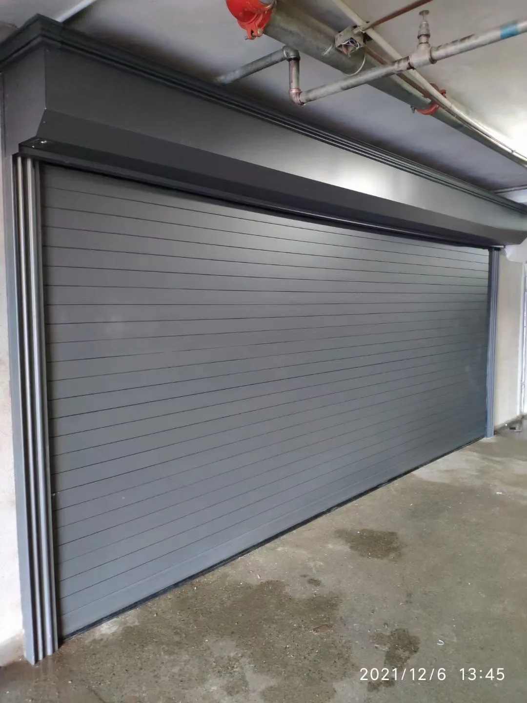 China manufacturers Modern Villa Frameless aluminum Automatic/Smart rolling Garage Doors for houses