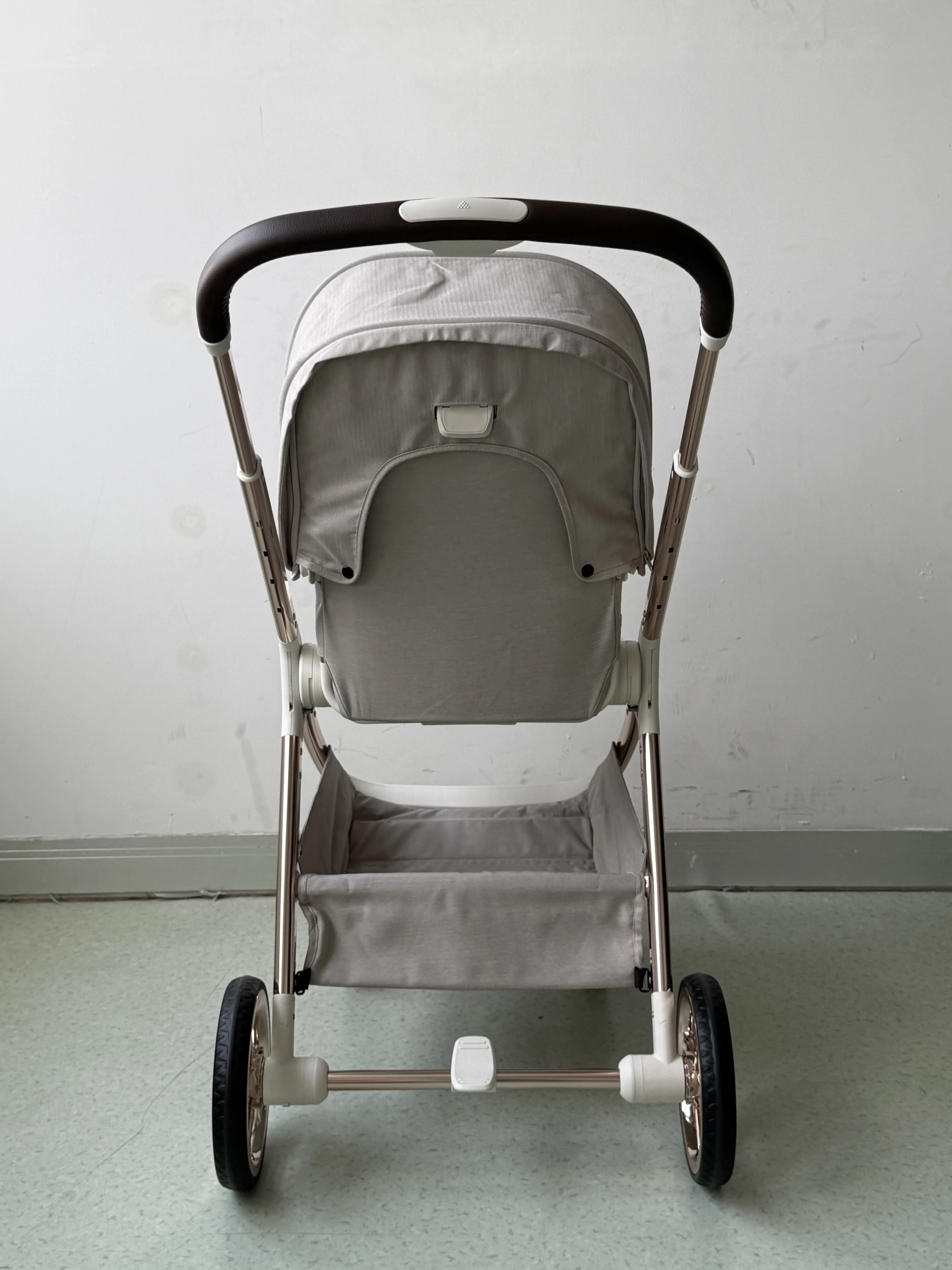 European style baby stroller folding travel stroller with big wheels and sun shades of suitable for 0-3 years old