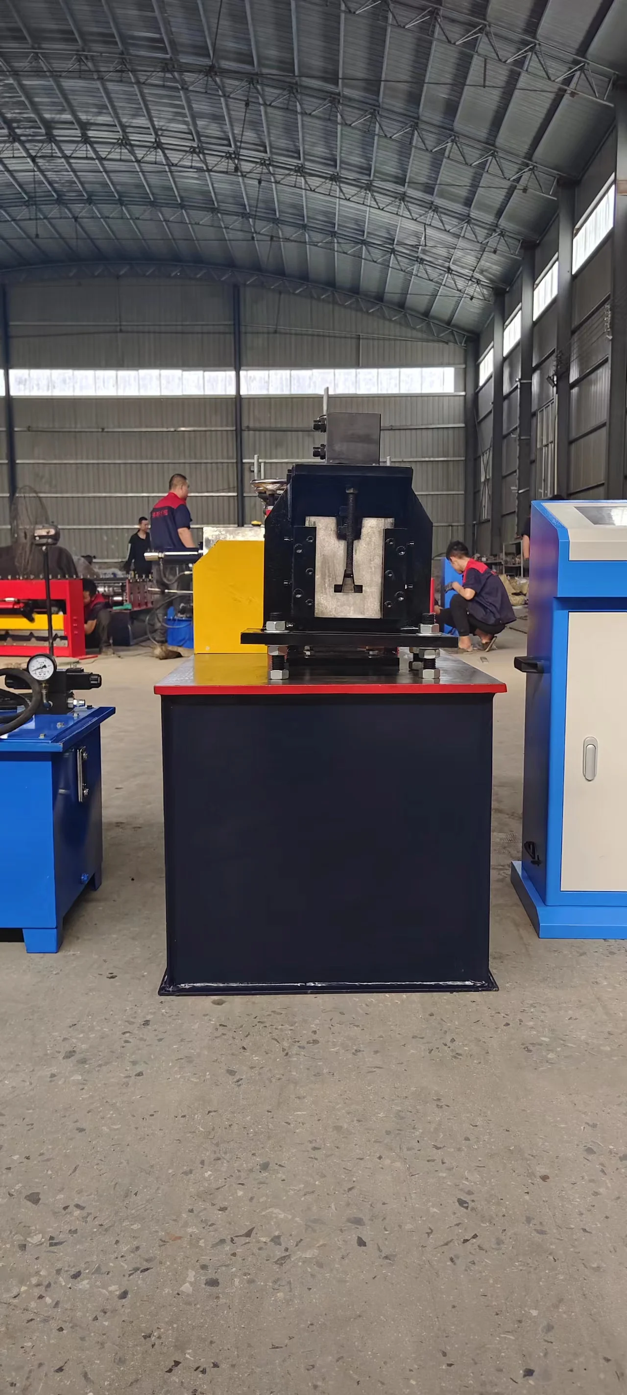 Automatic Aluminum C U Channel Purlin Villa Light Gauge Steel Keel Stud and Track Metal Profile Frame Roll Forming Machine