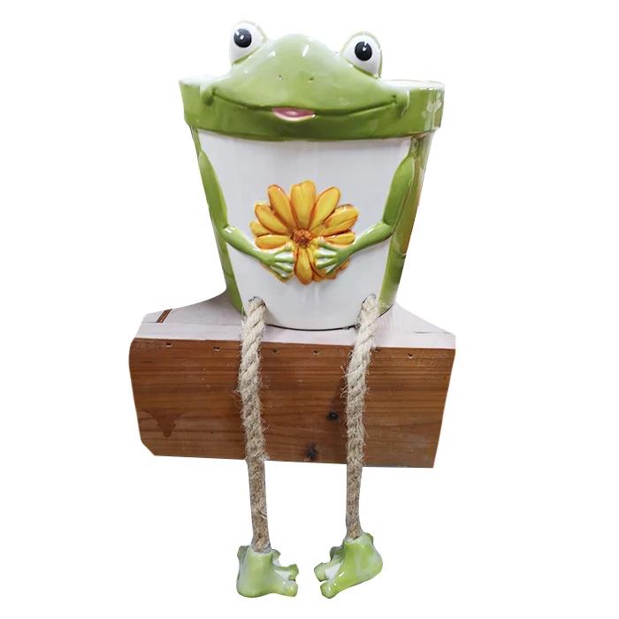 Керамический цветочный горшок в виде лягушки