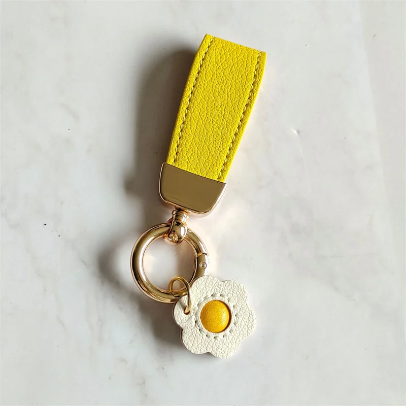 New Style Fashion PU Leather Keychain Cute Italian Leather Keychain For Women Bag Pendant