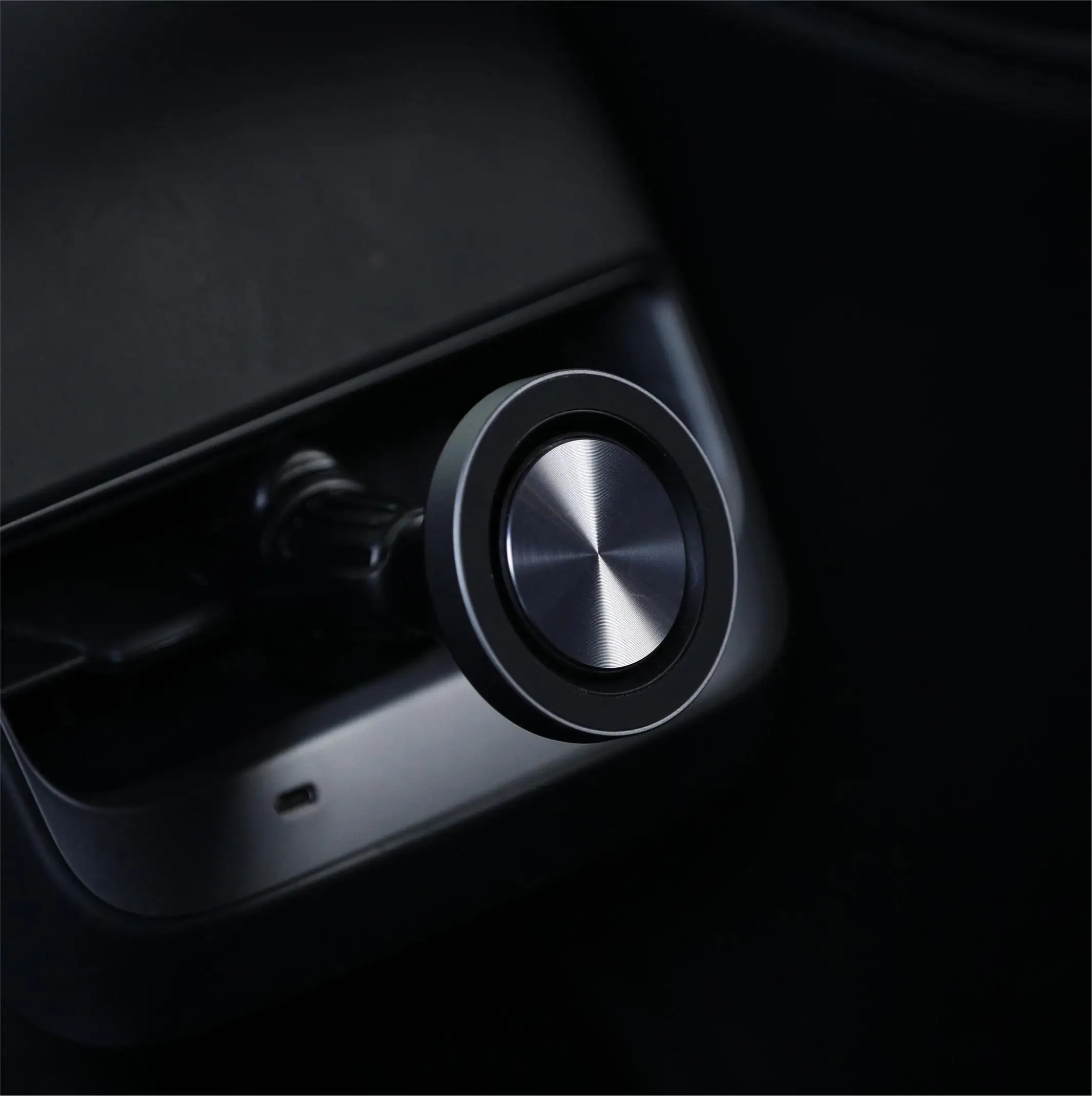 New Design 360 Magsafe Car Phone Holder Magnetic Phone Holder for iPhone and Android Phone