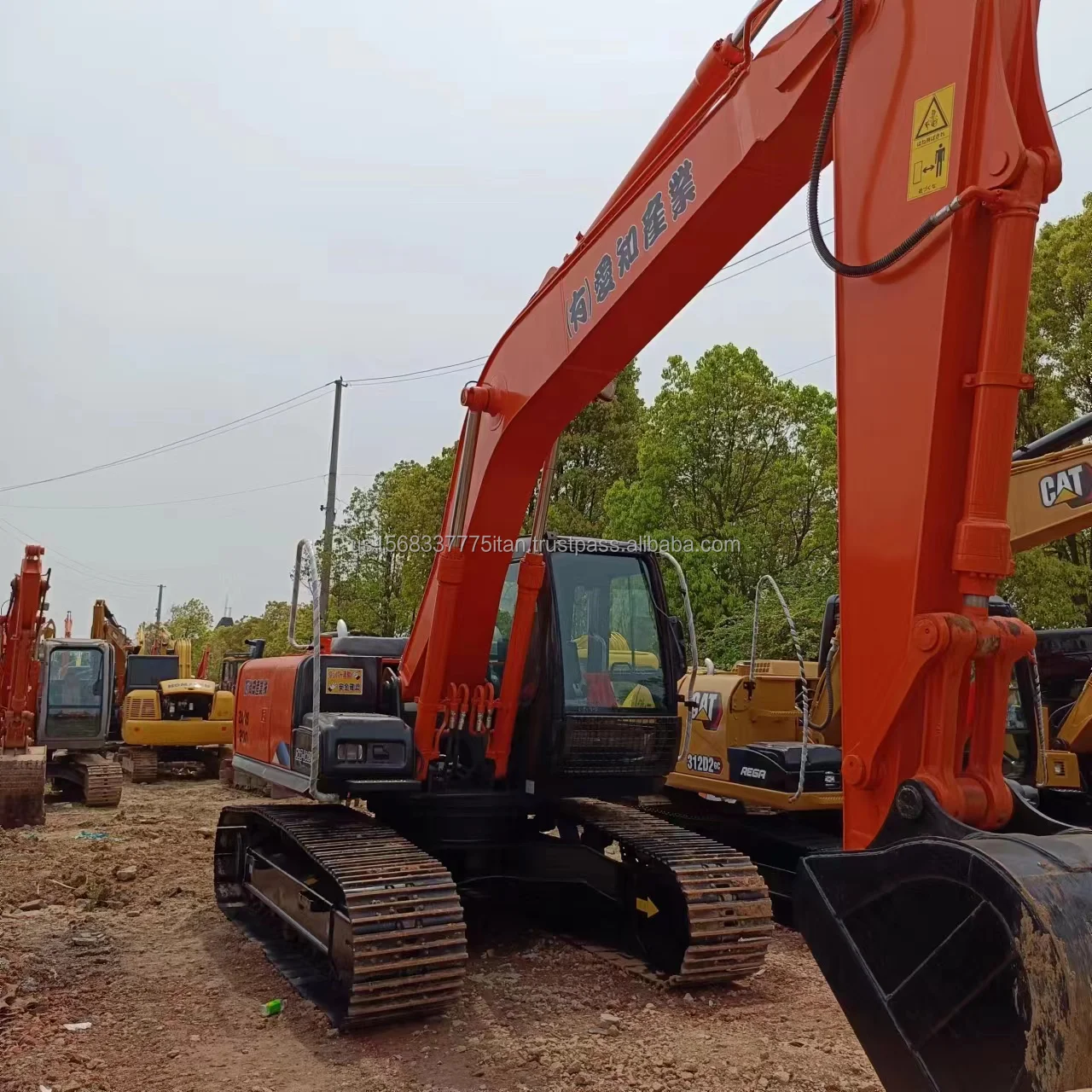 Высококачественный экскаватор Hitachi ZX200 20 тонн большой с гиперкинезом сделано в Японии