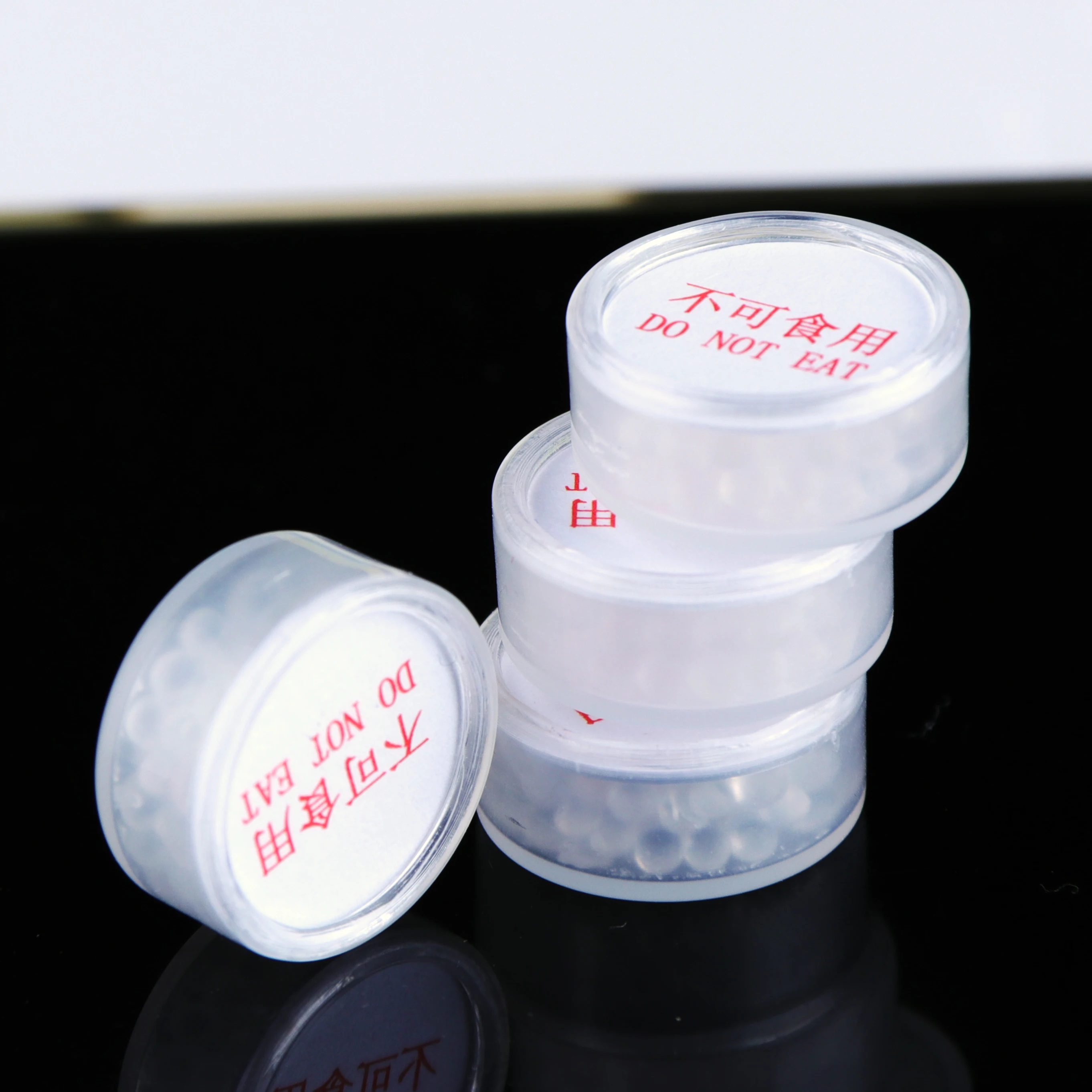 GMP approved DMF free Silica Gel Sachet/Plastic Container  Medical Desiccant