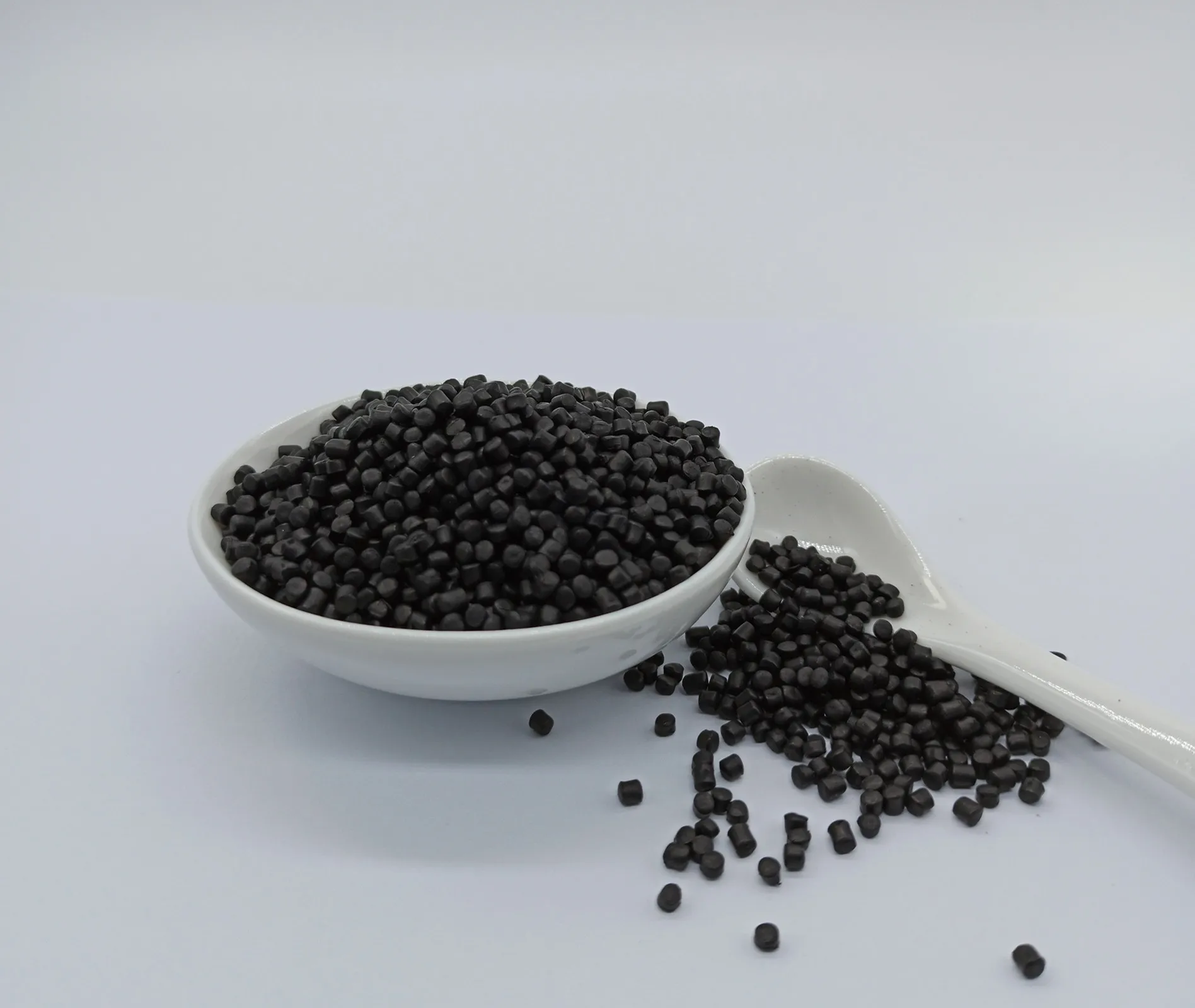 Multi-walled Carbon Nanotube masterbatch EC-MP-02