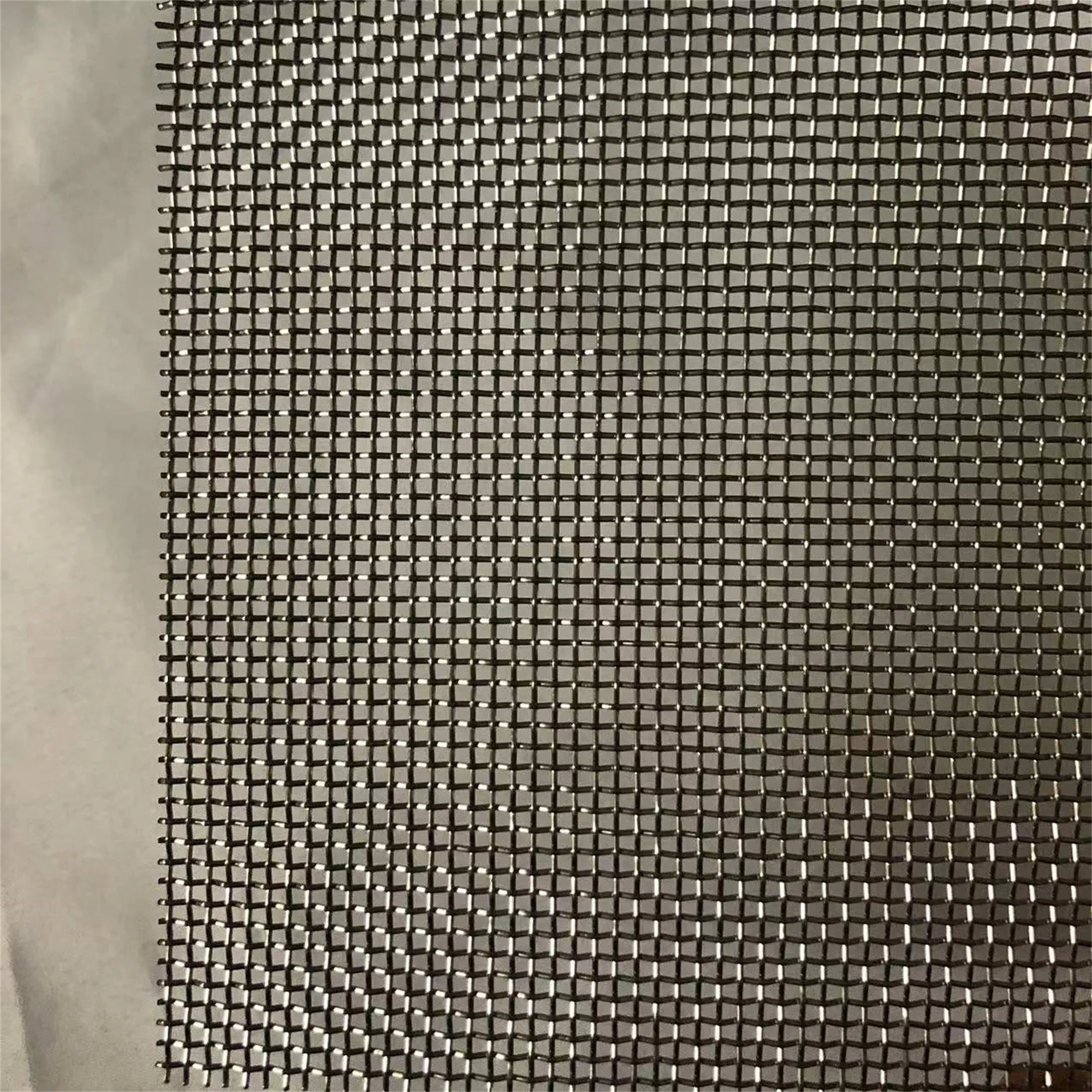 The Most Popular Plain Weave 100 200 300 400 500 Micron Ss 304 Stainless Steel Woven Filter Wire Mesh