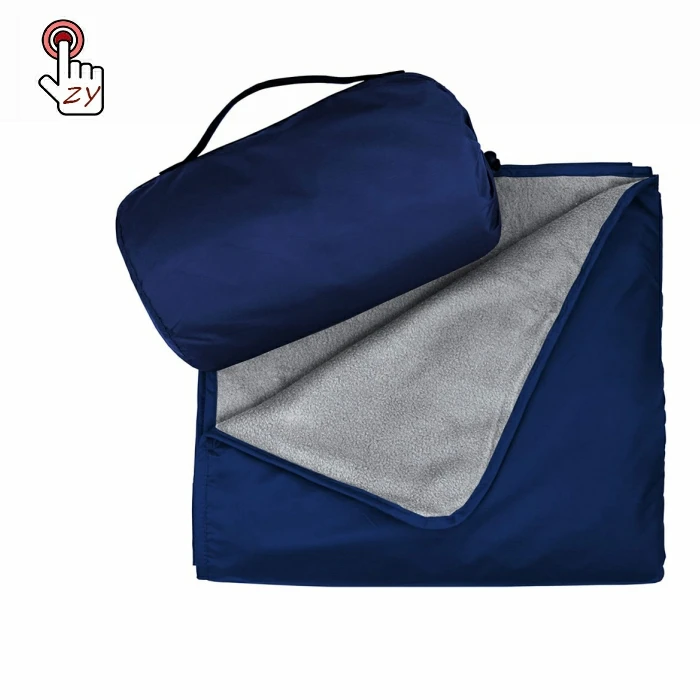 Wholesale Waterproof Custom Design Name Picknick Blanket Picnic Wearable Portable Foldable Beach Blanket Mat for Outdoor