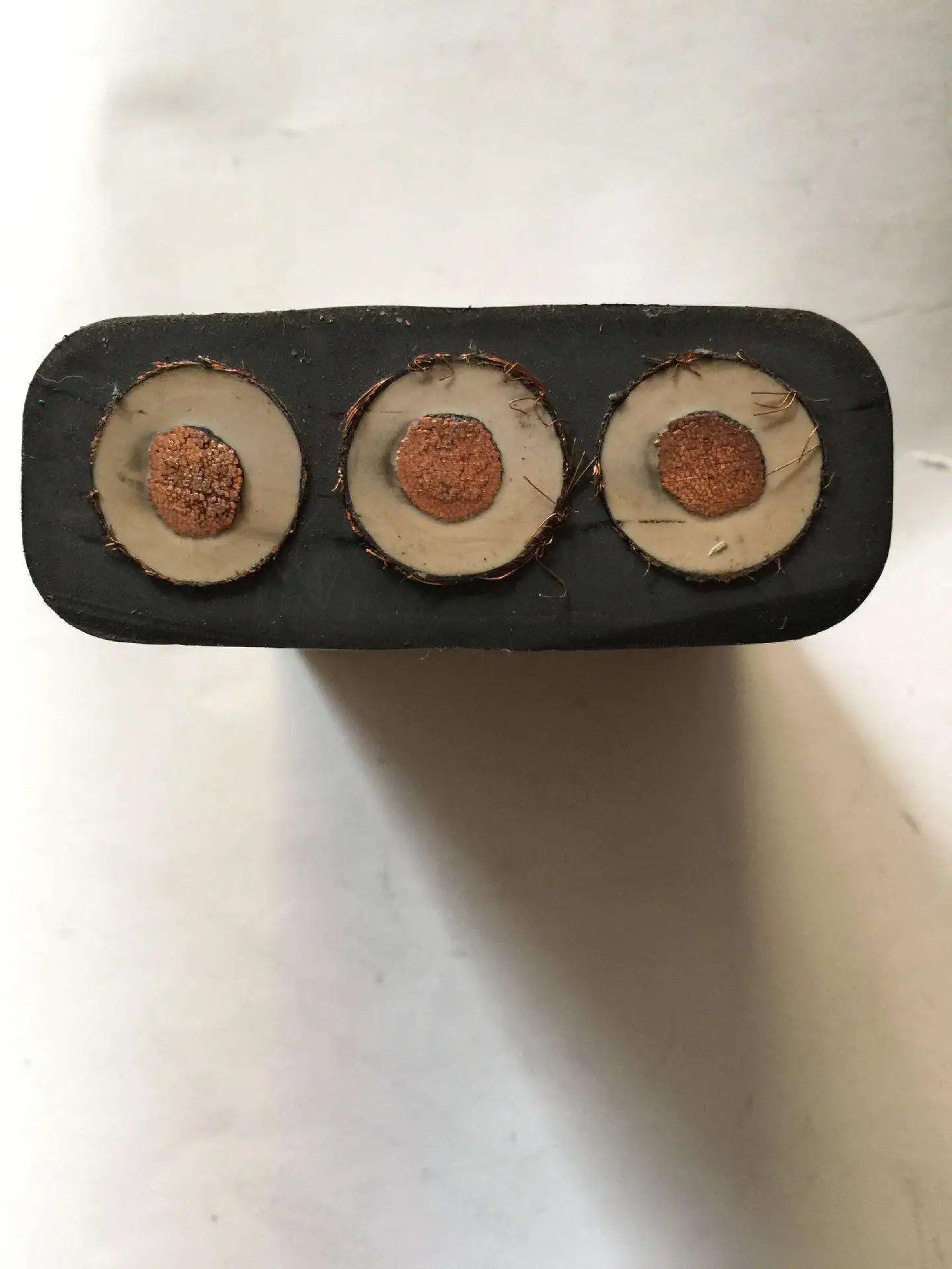 Oil/water Resistant Flat rubber 3/4 Core 2.5mmsq 4mmsq Electric flat cable Submersible Pump Cable electric wire