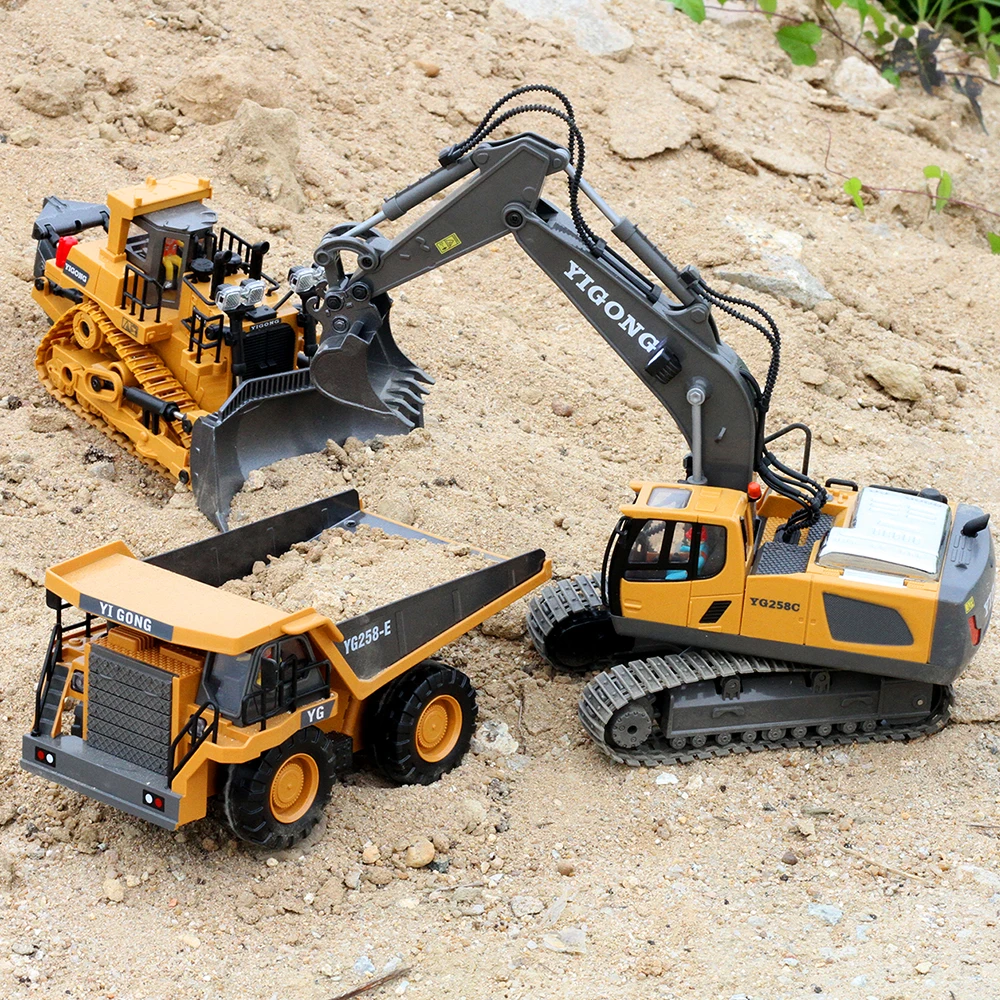 Kids Rc Construction Toys 1/20 2.4Ghz 11Ch Alloy Rc Excavator Truck Engineering Remote Control Rc Excavator Toy With Light Music