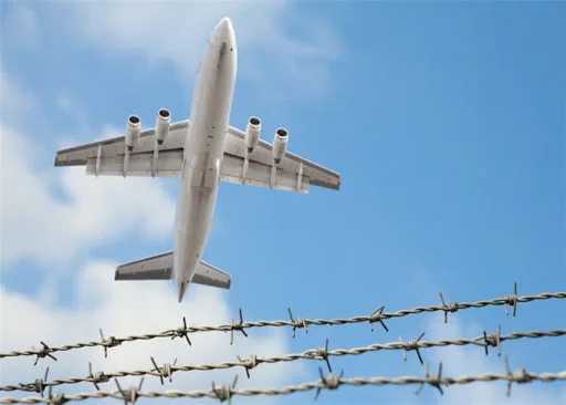 Wholesale High Quality Machine Making Chain Link Fence With Barbed Wire Price Per Roll