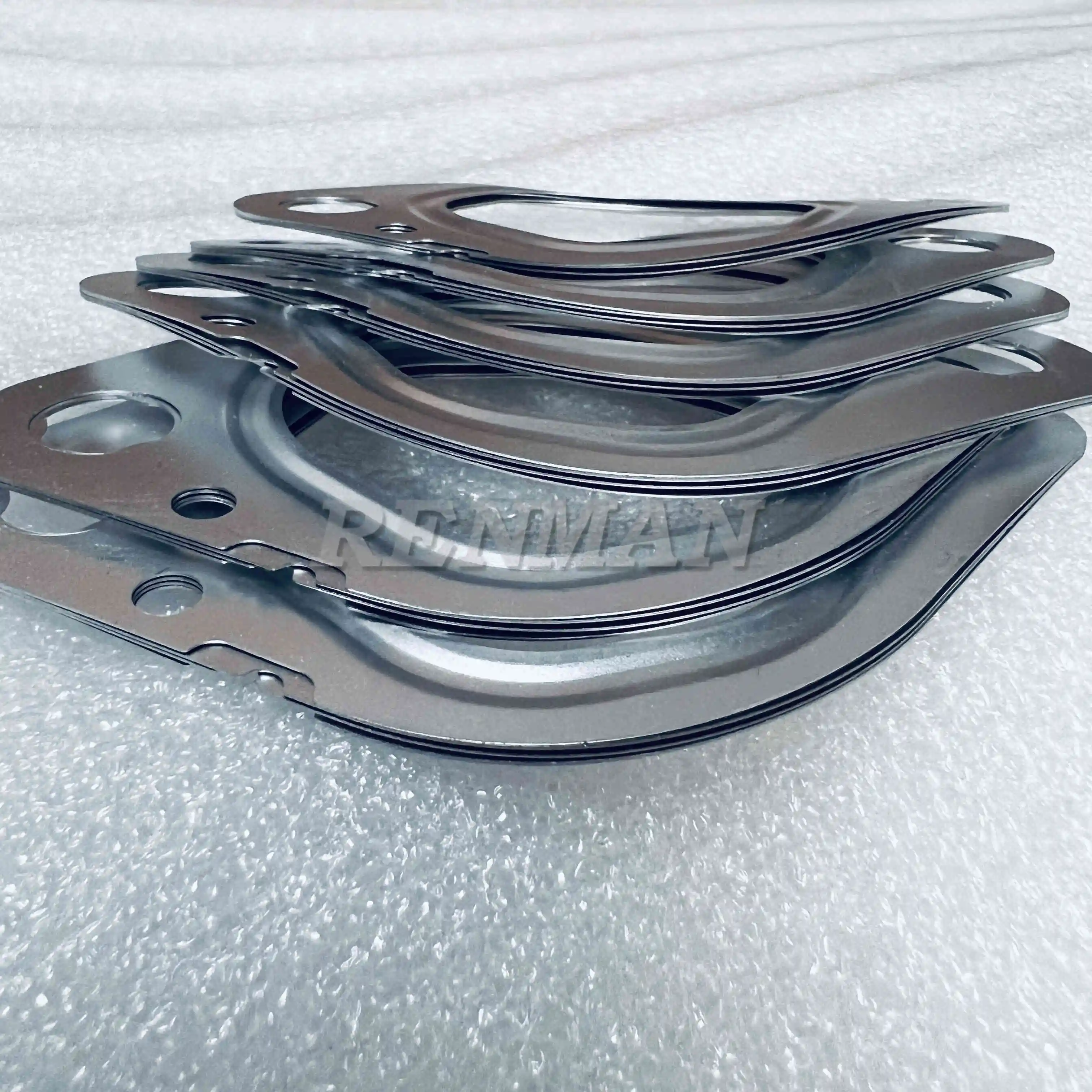 Cummins ISZ13 Machinery Diesel Engine Parts Exhaust Manifold Gasket 5580252 C5580252