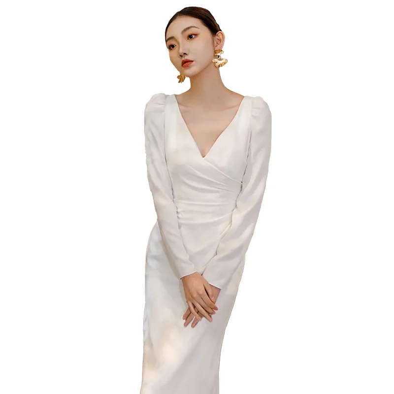 2023 new bridal light wedding dress long sleeve satin simple temperament ladies banquet host style evening gown