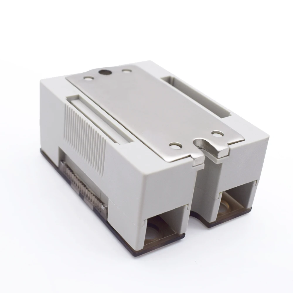 SSR-40DA Solid State Relay DC to AC Input 3-32VDC Output 24-380VAC with Heat Sink