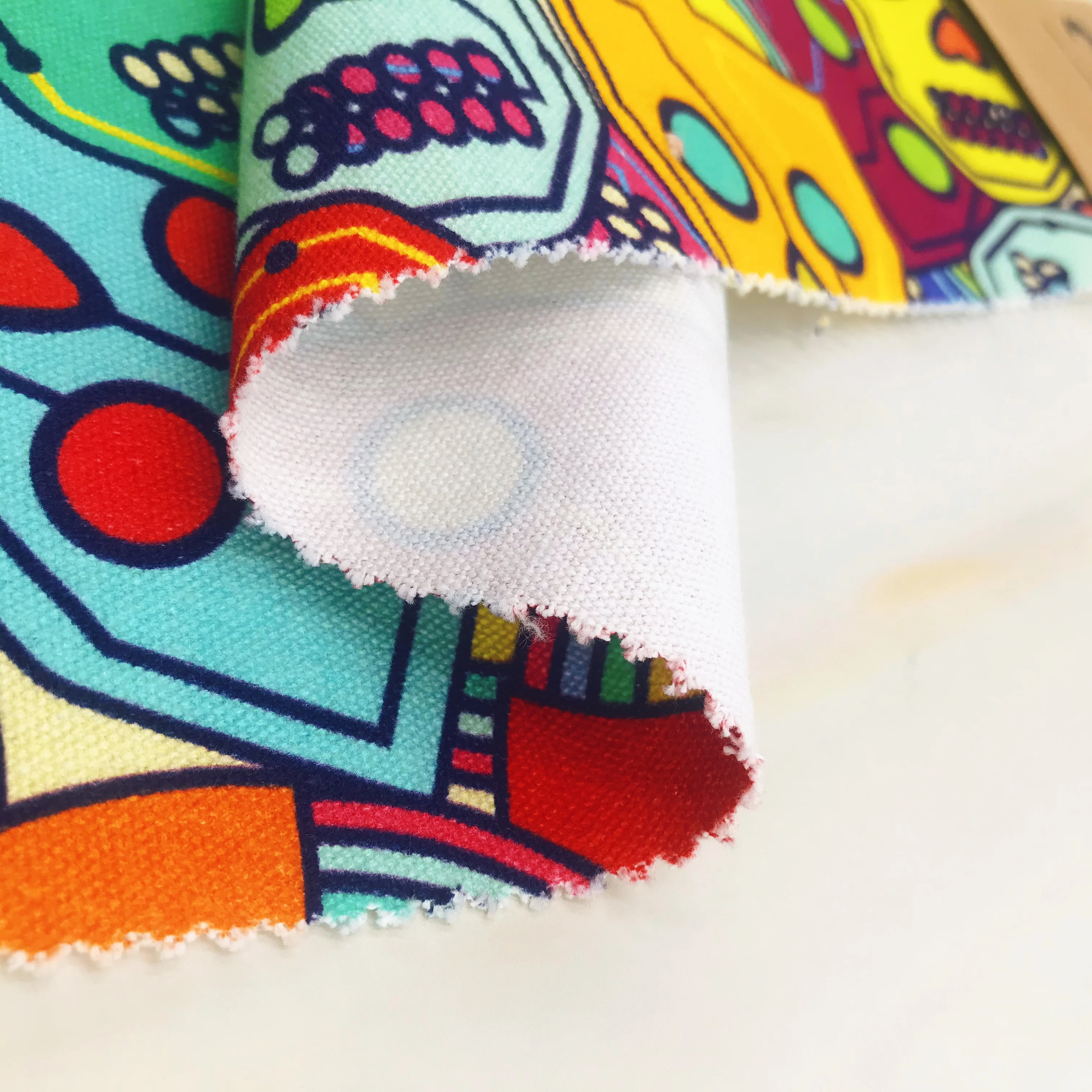 Wholesale NO MOQ High Quality Digital Printed Custom Cotton Fabric Printing 250g Canvas Print Fabric