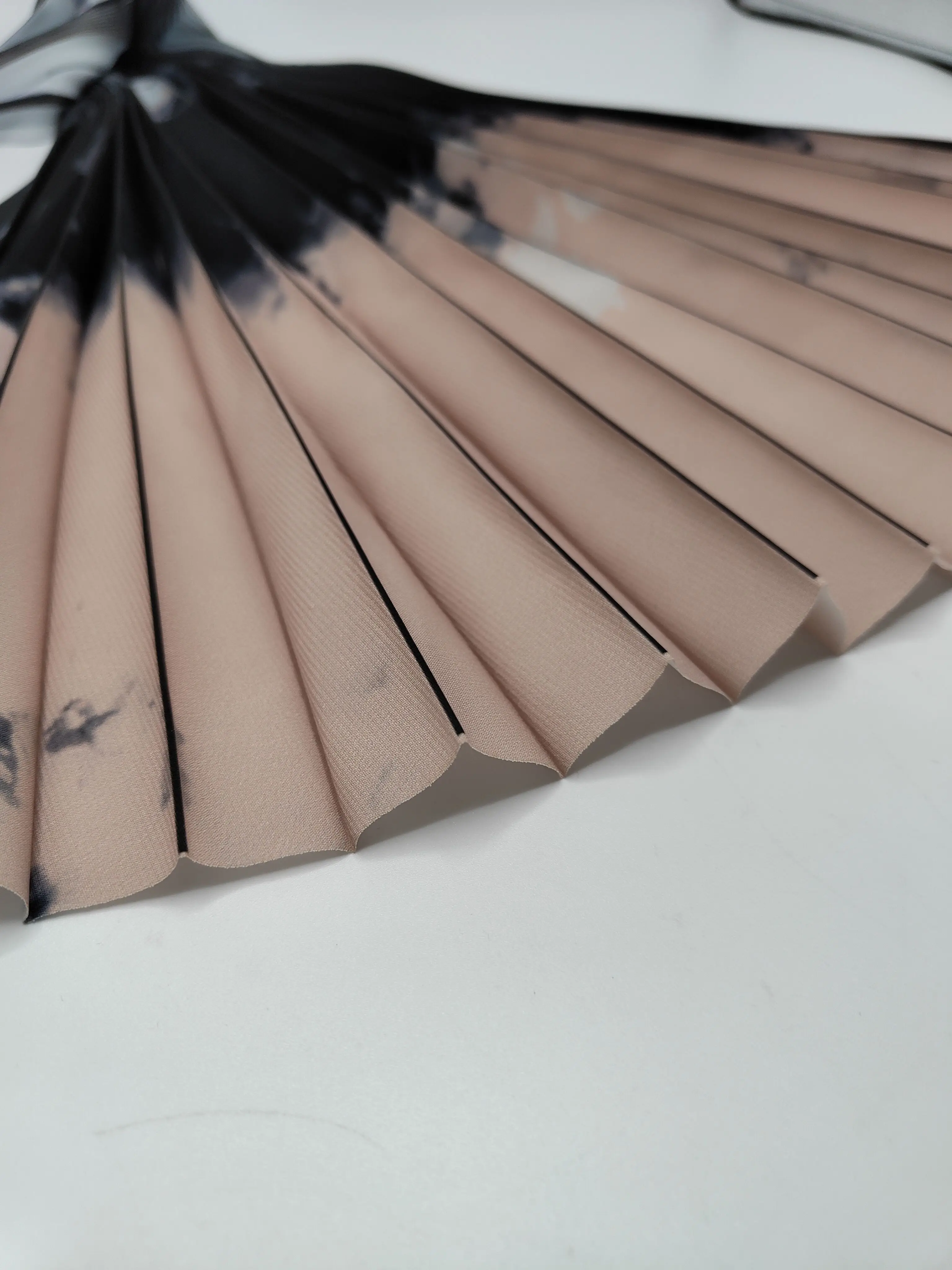 2023 Fashion Digital Printing Hand Wind Piano Fold Chiffon Fabric For Women Dresses