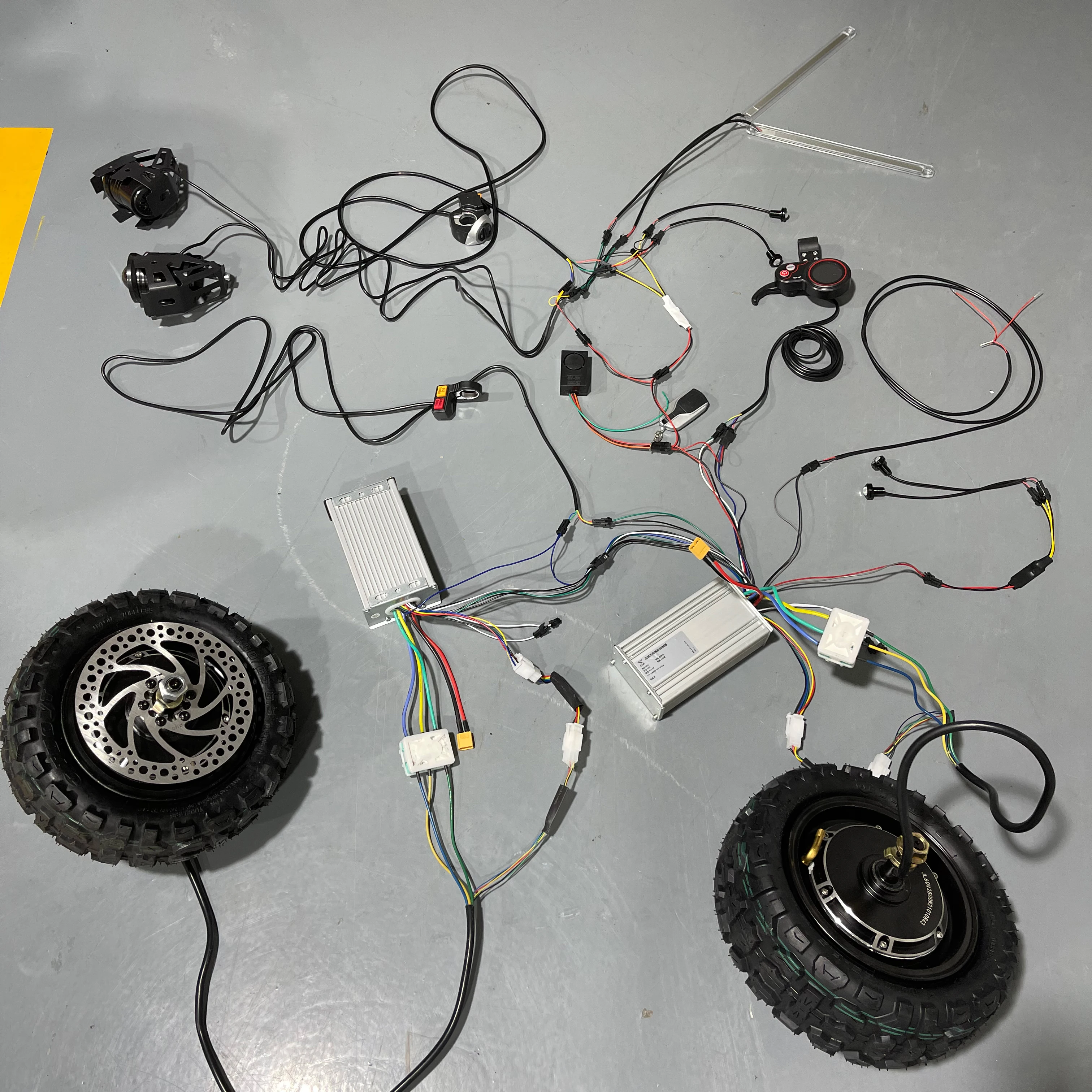 Electric scooter Control A and Control B and rear motor 2800w spare parts