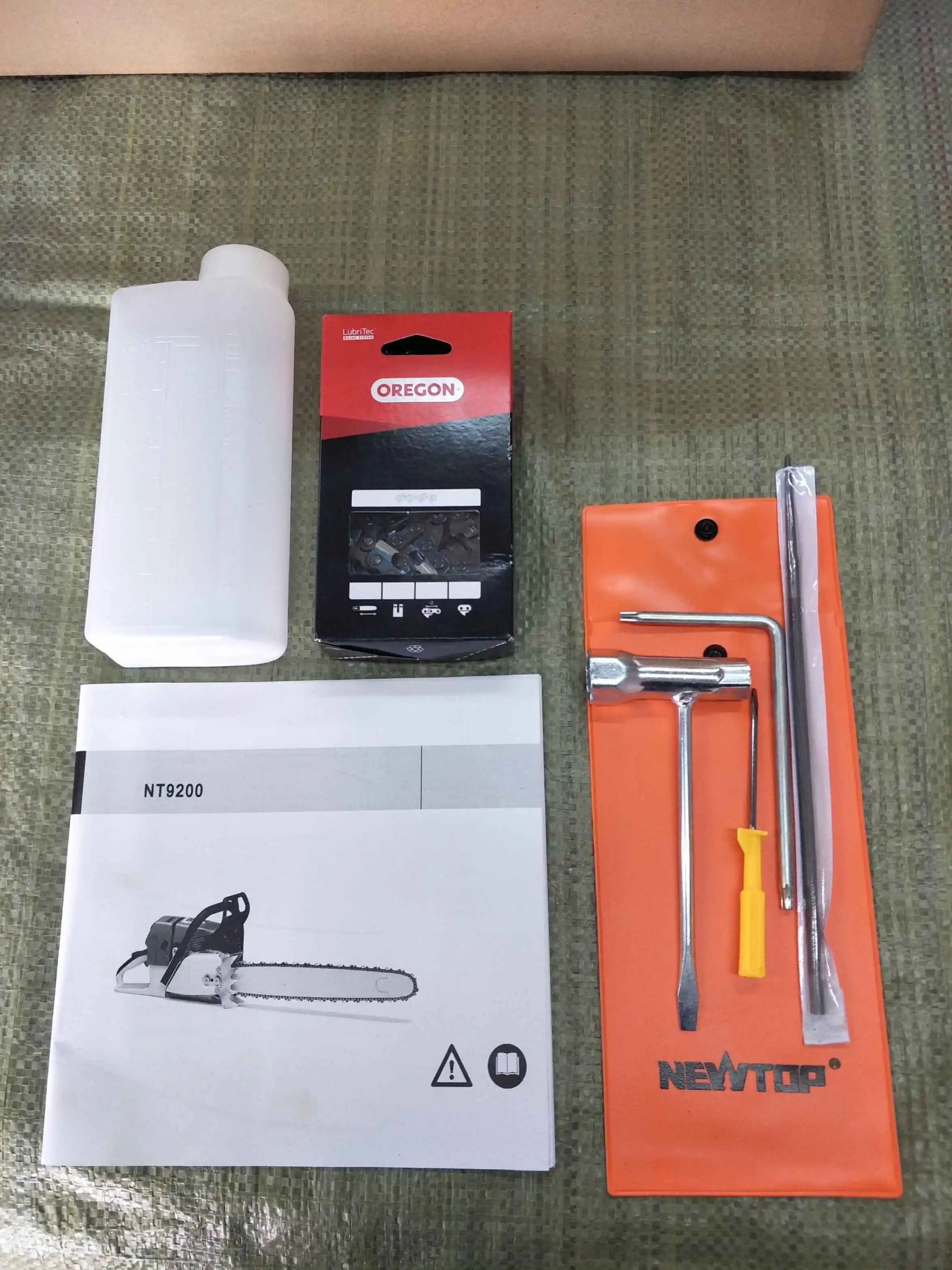 Chainsaw MS660 Gasoline 36in Chain Saw and Spare Parts