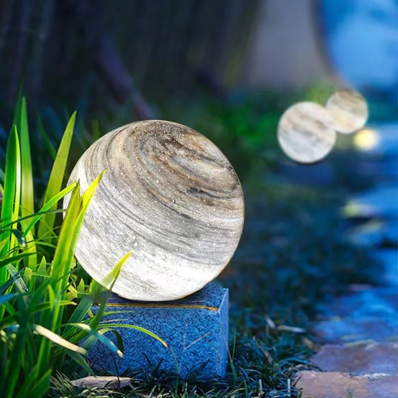 Солнечная энергия лужайки: наружные водонепроницаемые садовые огни для виллы во дворе и атмосферные сферические лампы