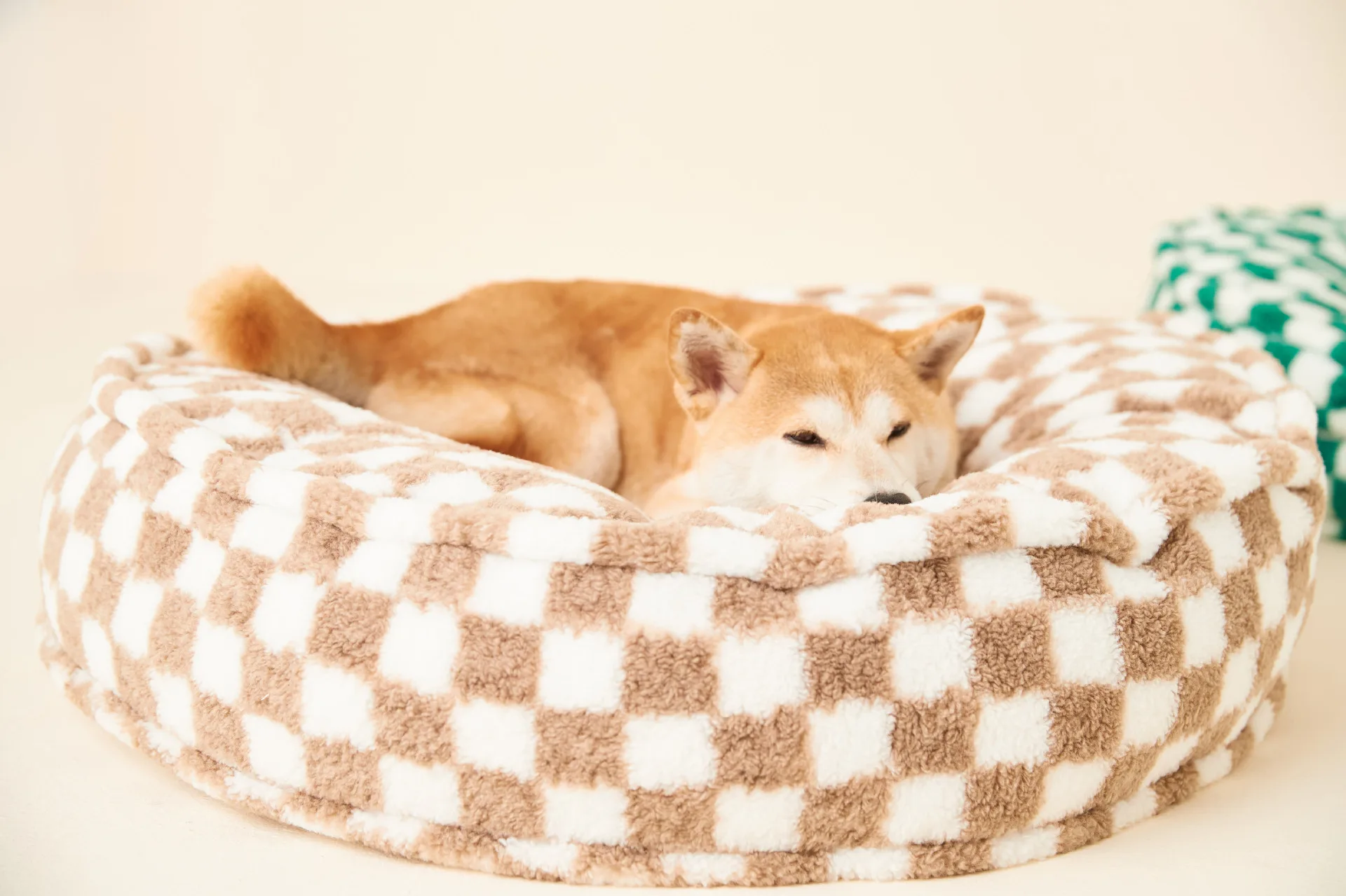 JXANRY Dog Designer Kennel Disassembled and Washed Easy Pet Bed Small and Medium-sized Pet Supplies Warm Winter Thick Soft Mat