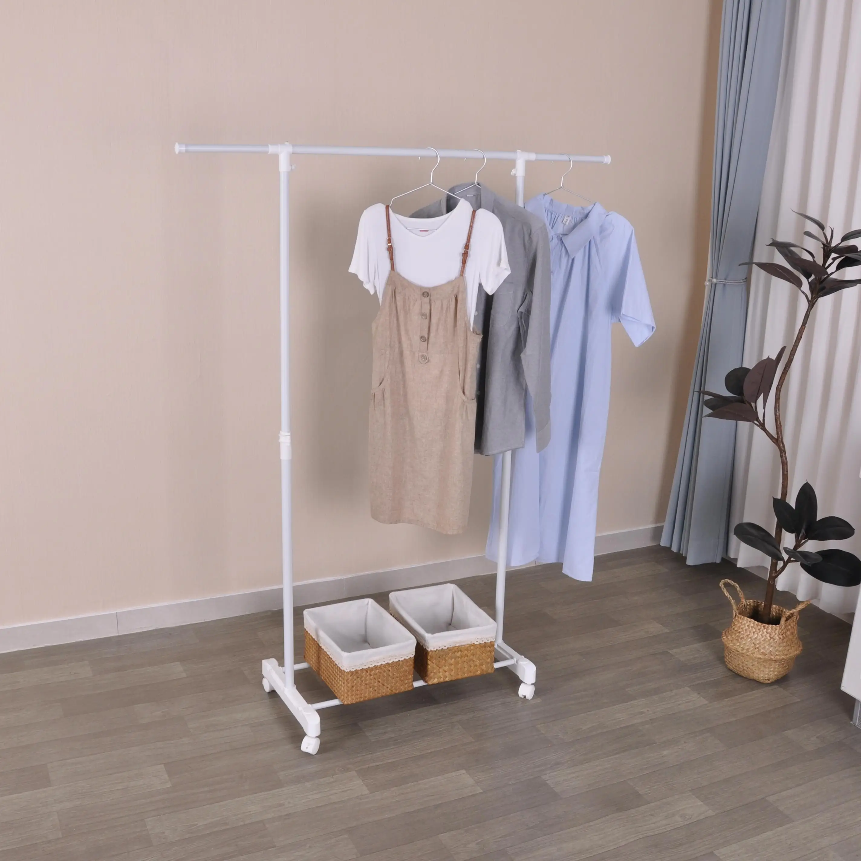 Factory Direct Sale Modern Clothes Suspension Rust-Proof Hooks Indoor Clothes Hanging System