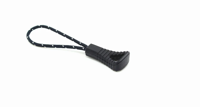Cheap Custom Made Design Logo Plastic String Zipper Puller for Garment