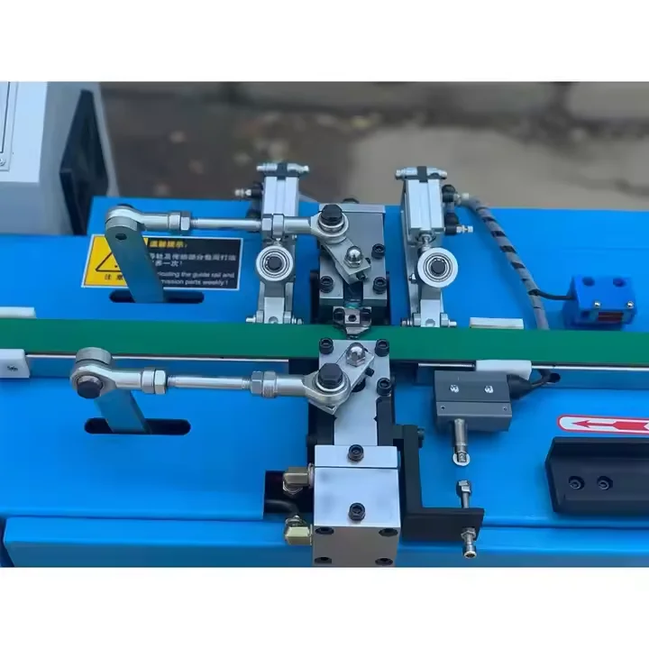 Automatic Double Glazed Glass Butyl Extruder Machine Insulating Glass Heating Spreading Glue Equipment