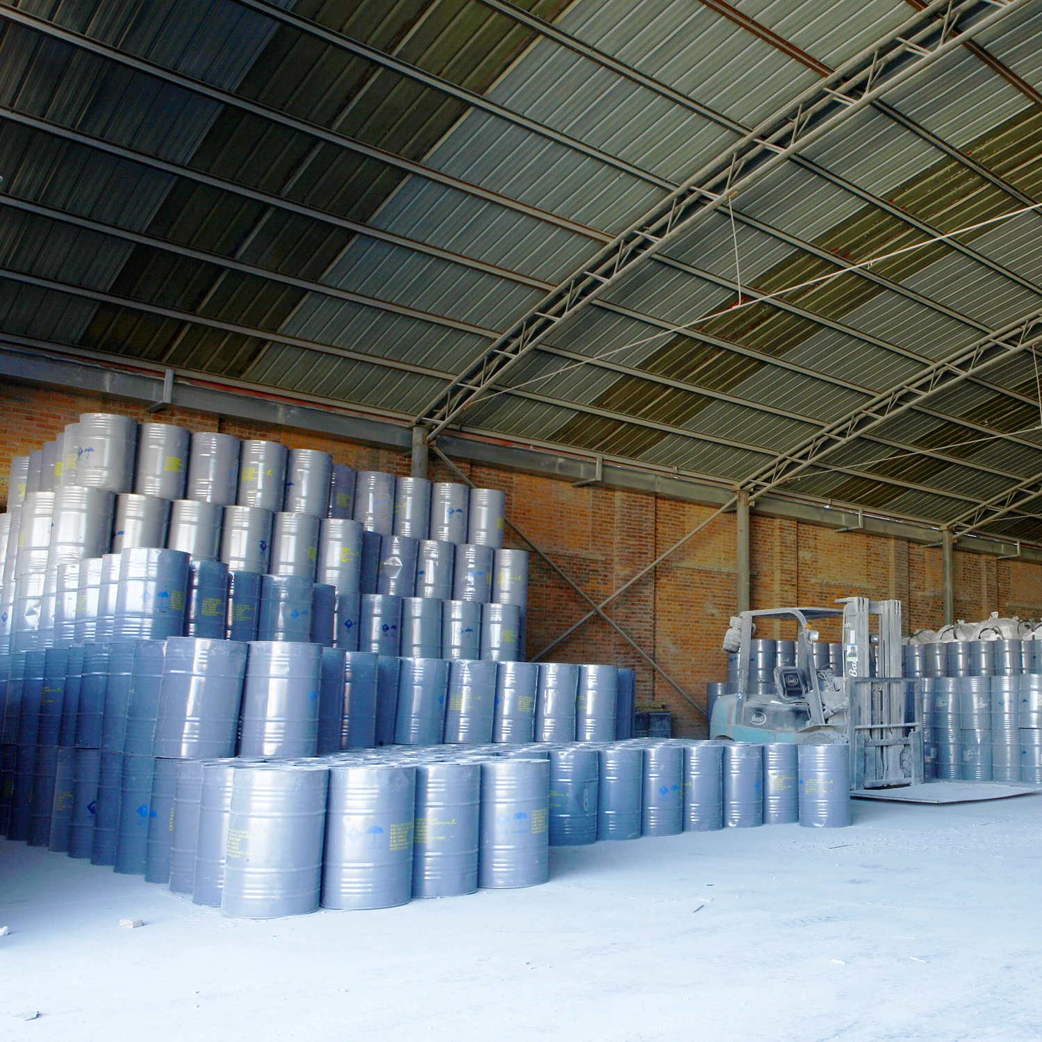 Acetylene all size calcium carbide 25-50 mm 100kg price Iron new drum Gas Yield 295 L/KG