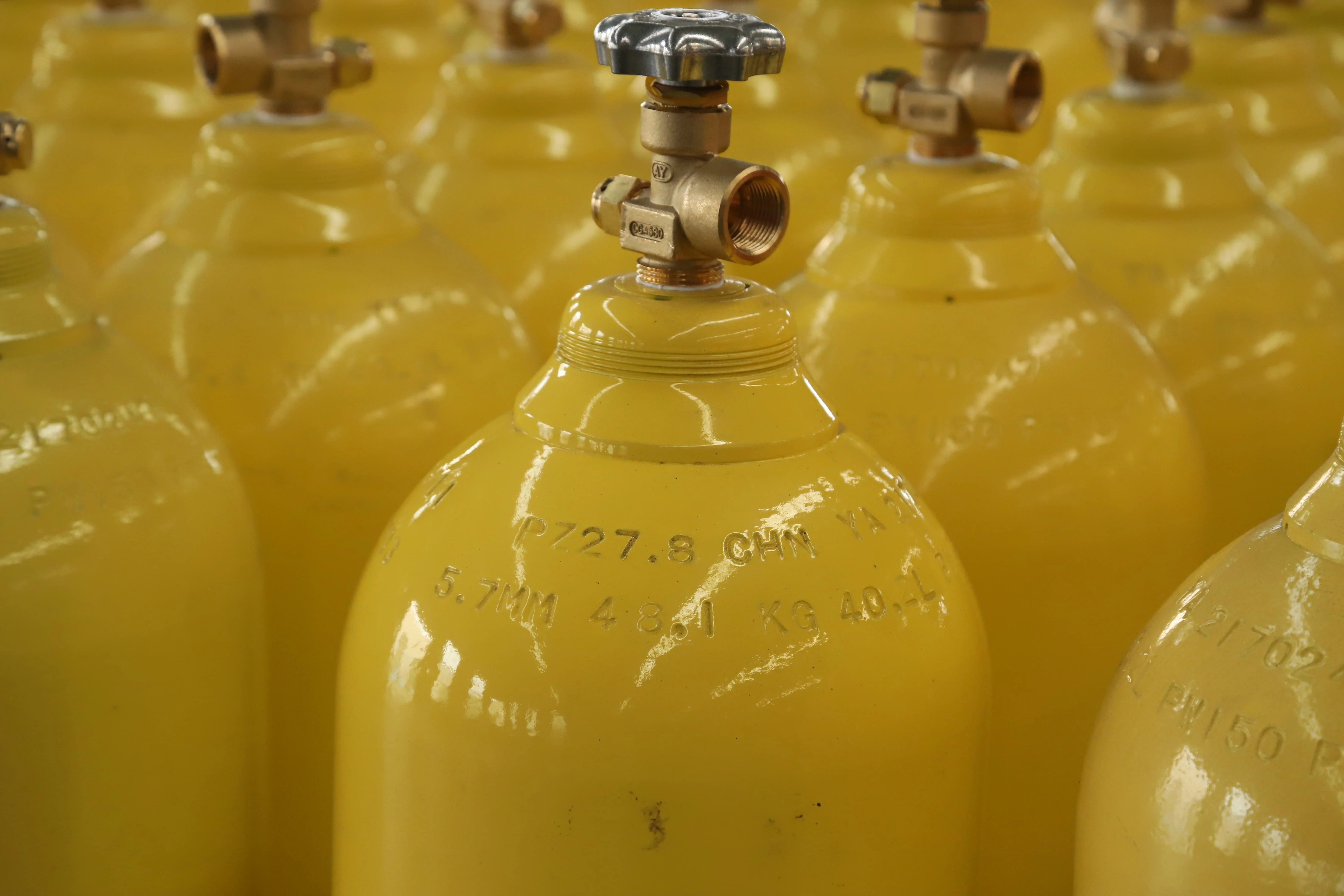 175L 195L 210L Large Capacity Cryogenic Liquid Co2 Storage Tank For Gas Cylinder Filling