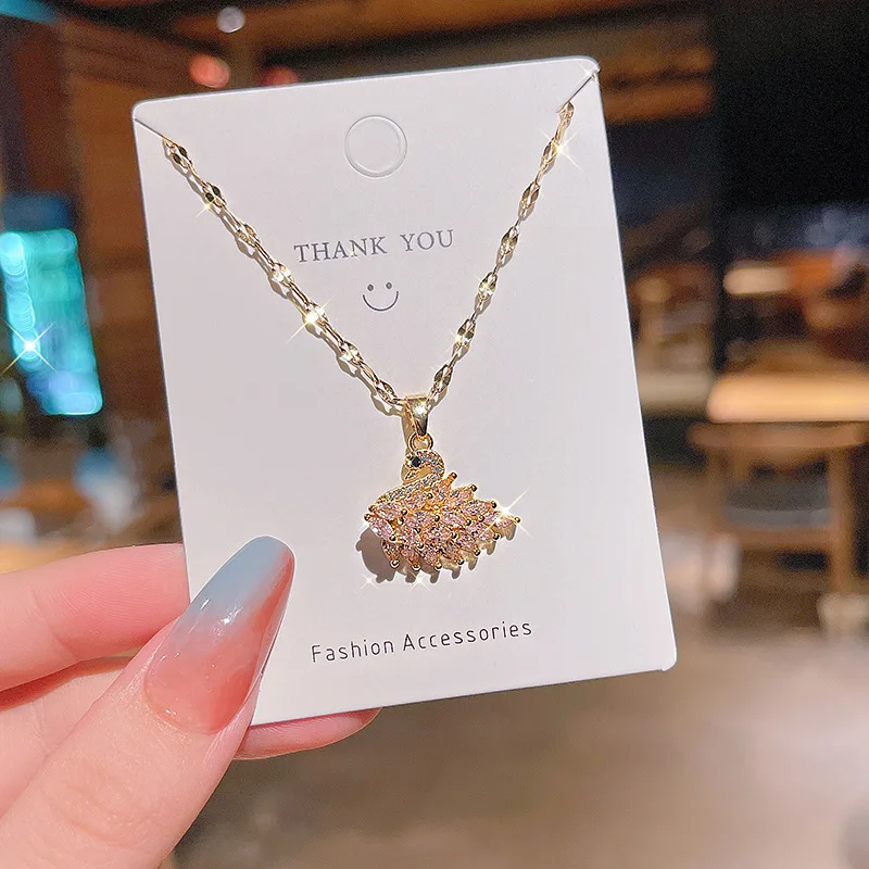 New Design Swan Pendant Fashion Jewelry Charms For Women